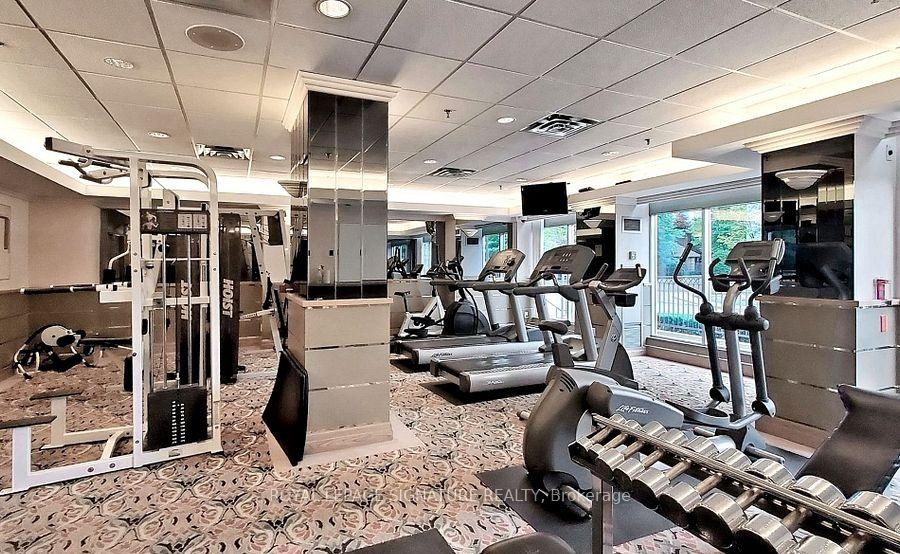 









18


Hollywood

Avenue, 206,
Toronto,




ON
M2N 6P5

