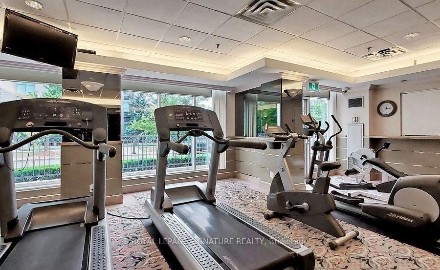 









18


Hollywood

Avenue, 206,
Toronto,




ON
M2N 6P5

