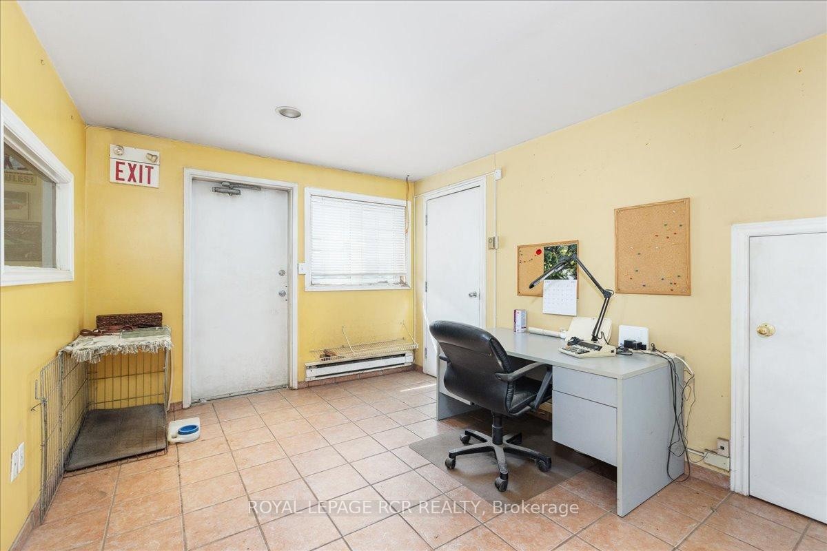 









159


North Port

Road,
Scugog,




ON
L9L 1B2

