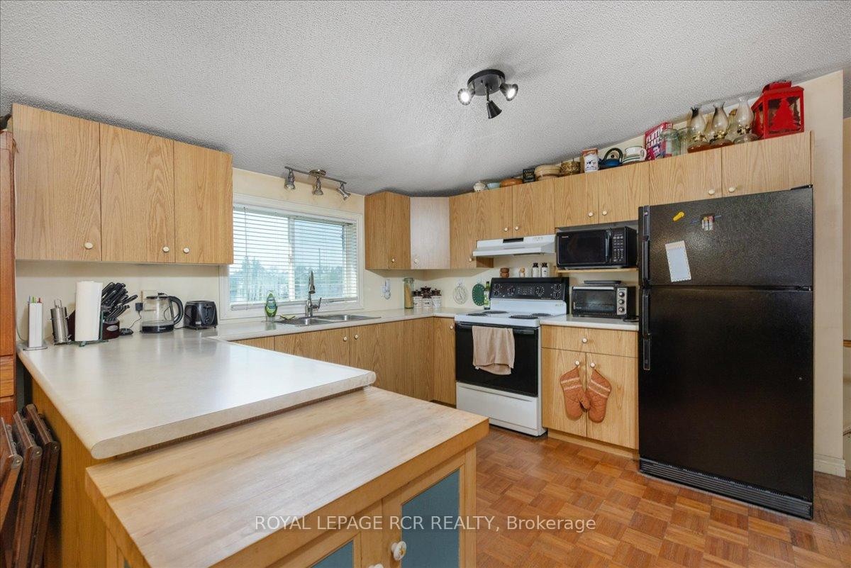 









159


North Port

Road,
Scugog,




ON
L9L 1B2

