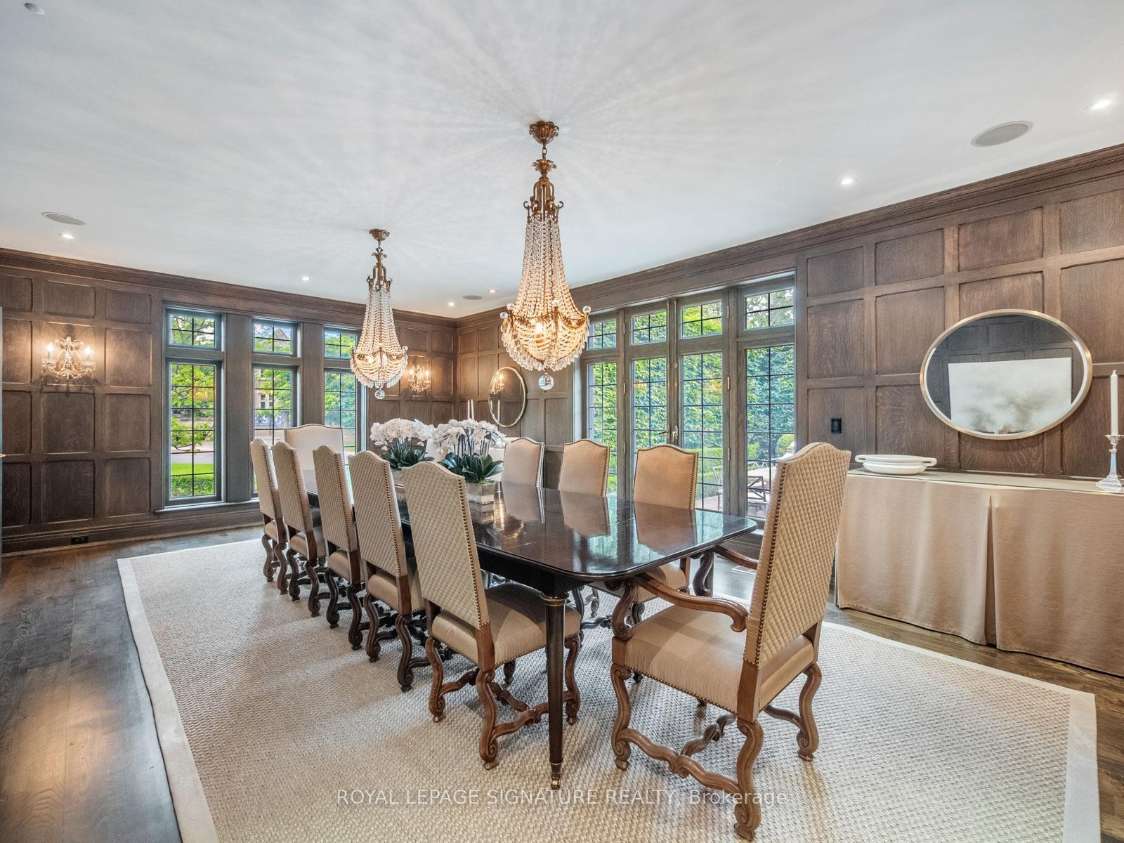 









64


Old Forest Hill

Road,
Toronto,




ON
M5P 2R2

