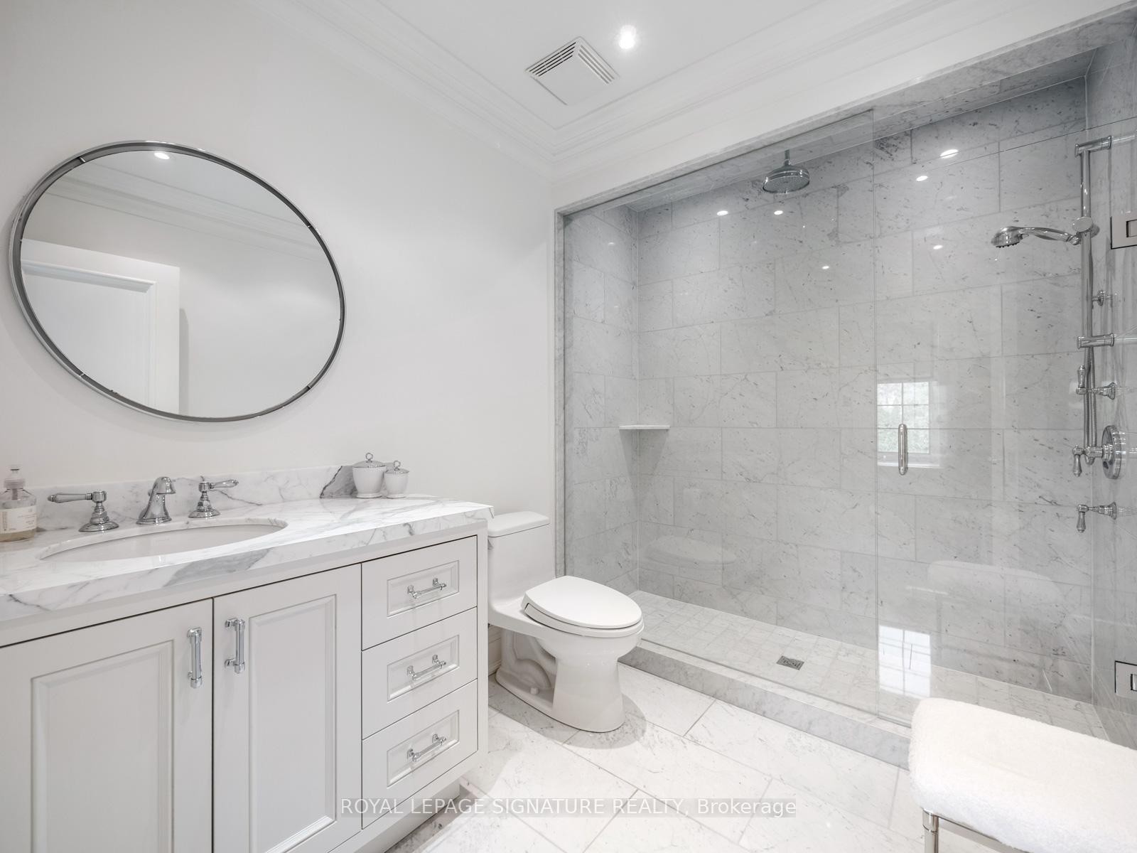 









64


Old Forest Hill

Road,
Toronto,




ON
M5P 2R2

