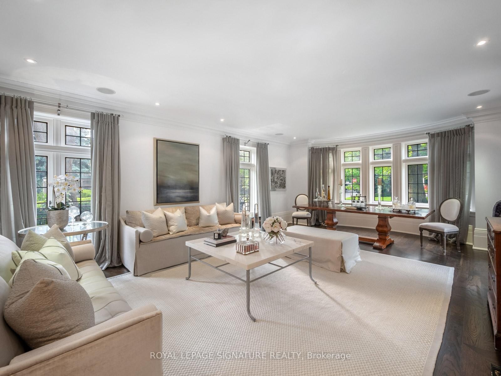 









64


Old Forest Hill

Road,
Toronto,




ON
M5P 2R2

