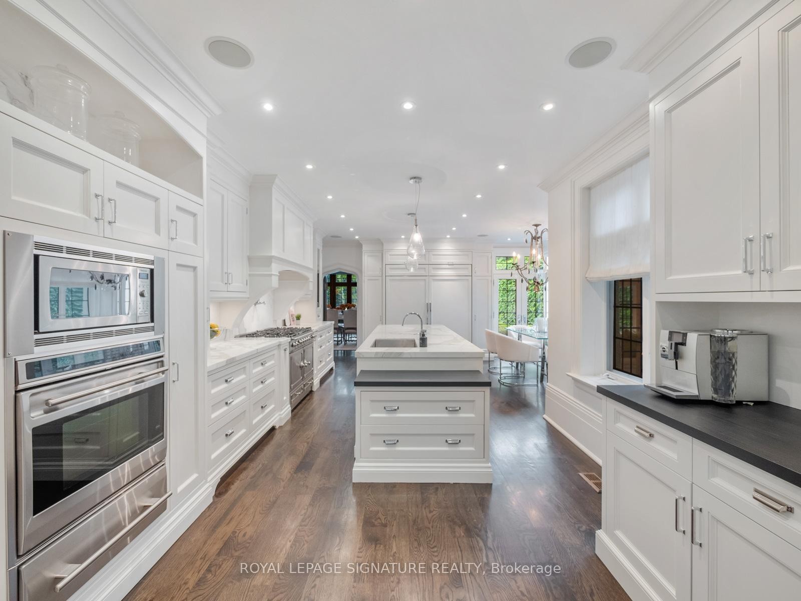 









64


Old Forest Hill

Road,
Toronto,




ON
M5P 2R2


