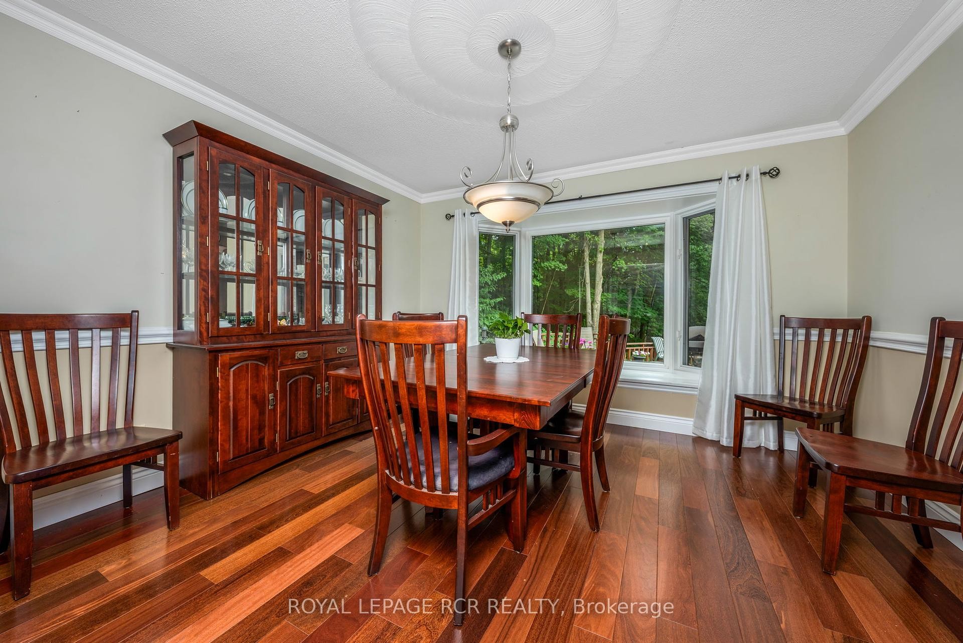 









832


Boston Mills

Road,
Caledon,




ON
L7C 0L7

