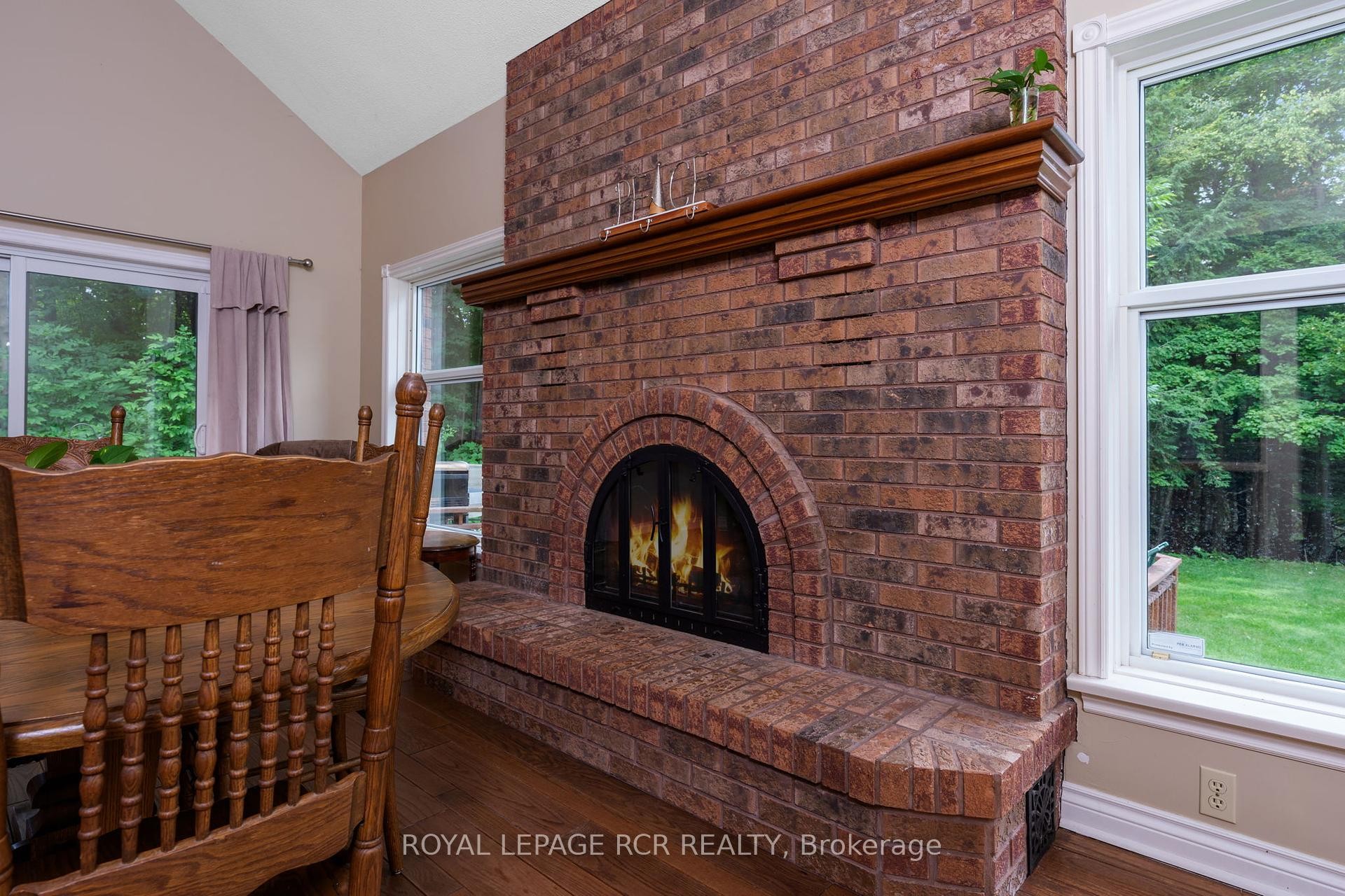 









832


Boston Mills

Road,
Caledon,




ON
L7C 0L7

