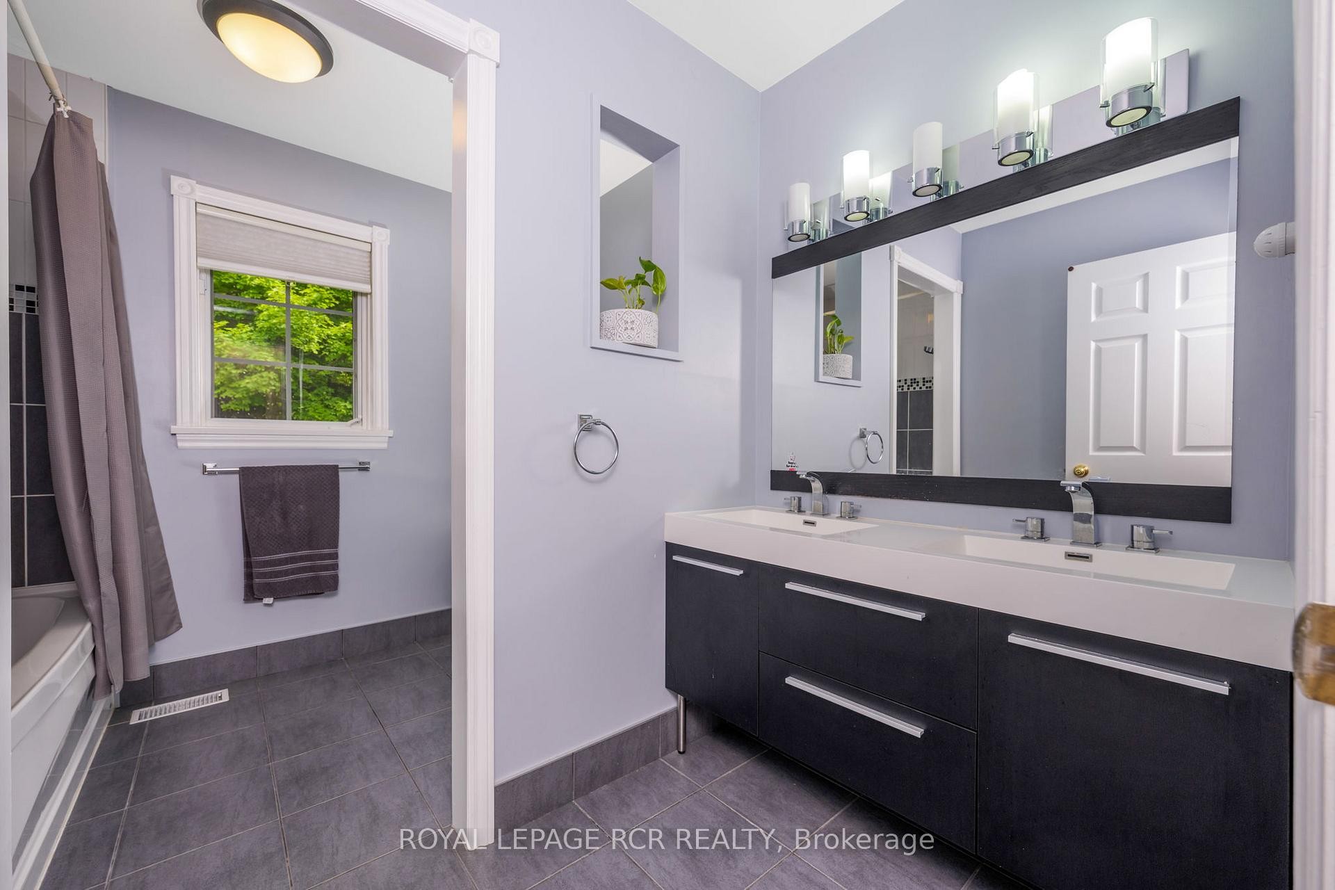 









832


Boston Mills

Road,
Caledon,




ON
L7C 0L7

