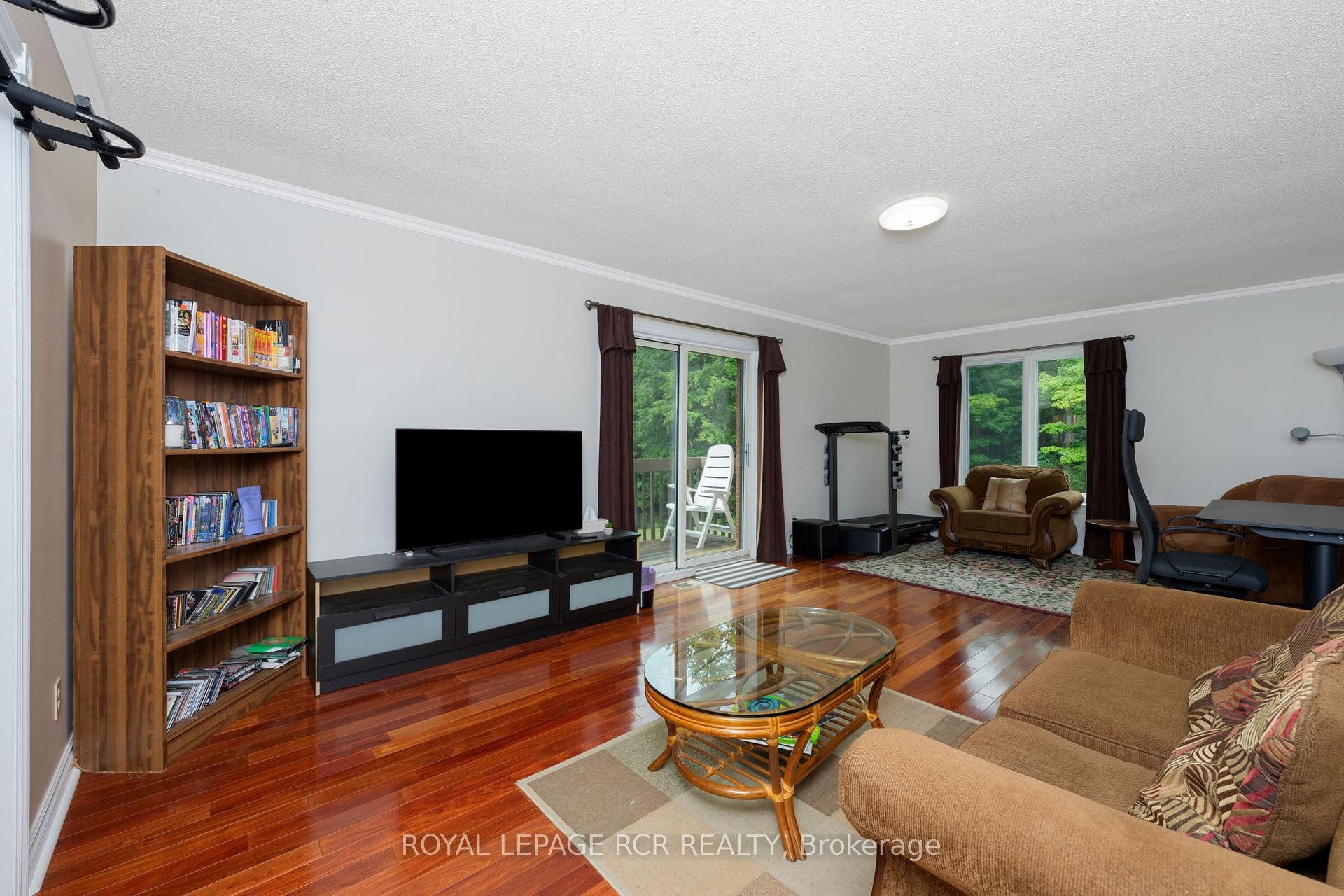 









832


Boston Mills

Road,
Caledon,




ON
L7C 0L7

