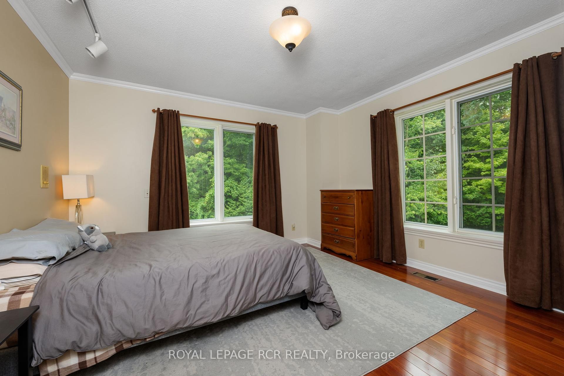 









832


Boston Mills

Road,
Caledon,




ON
L7C 0L7


