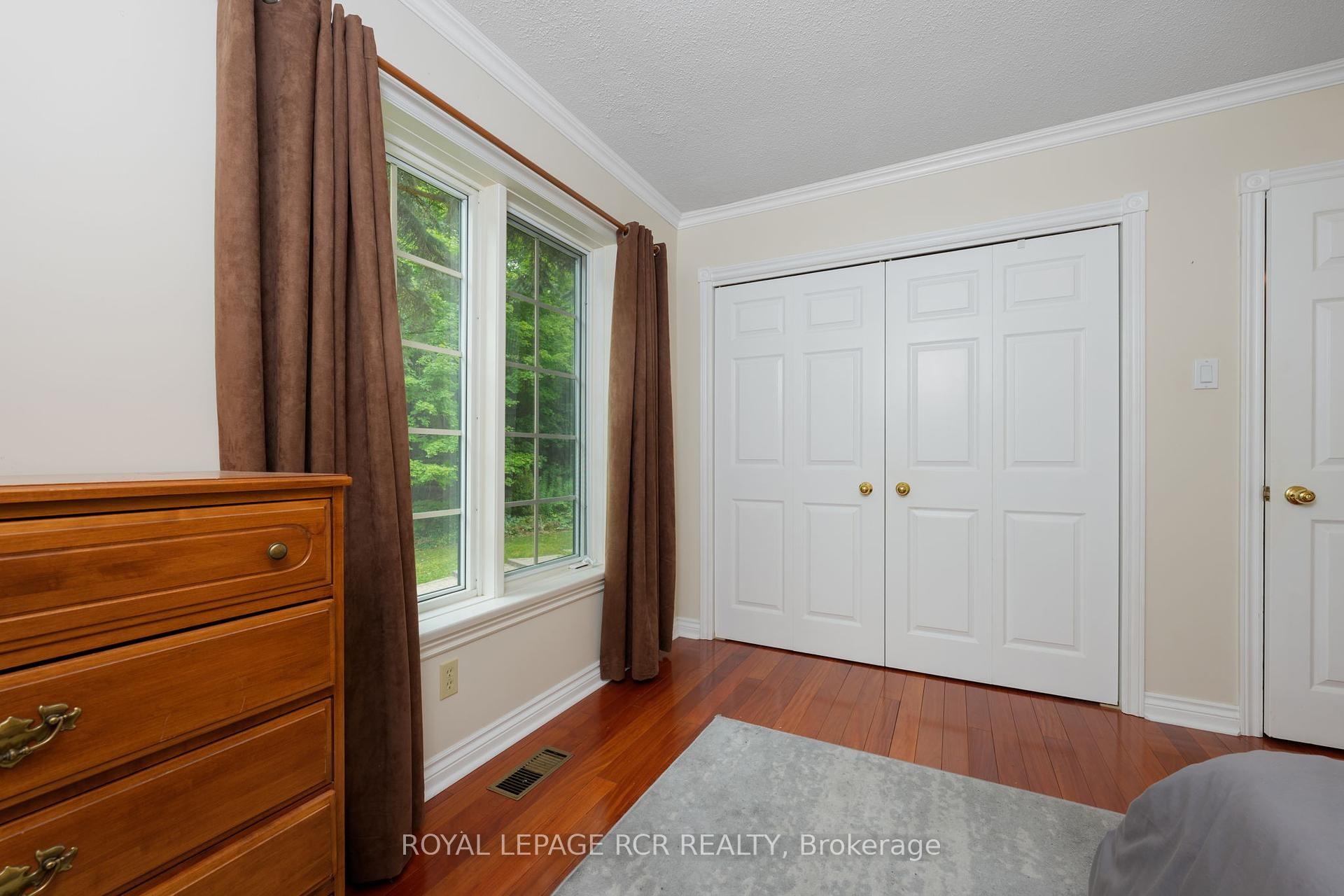 









832


Boston Mills

Road,
Caledon,




ON
L7C 0L7

