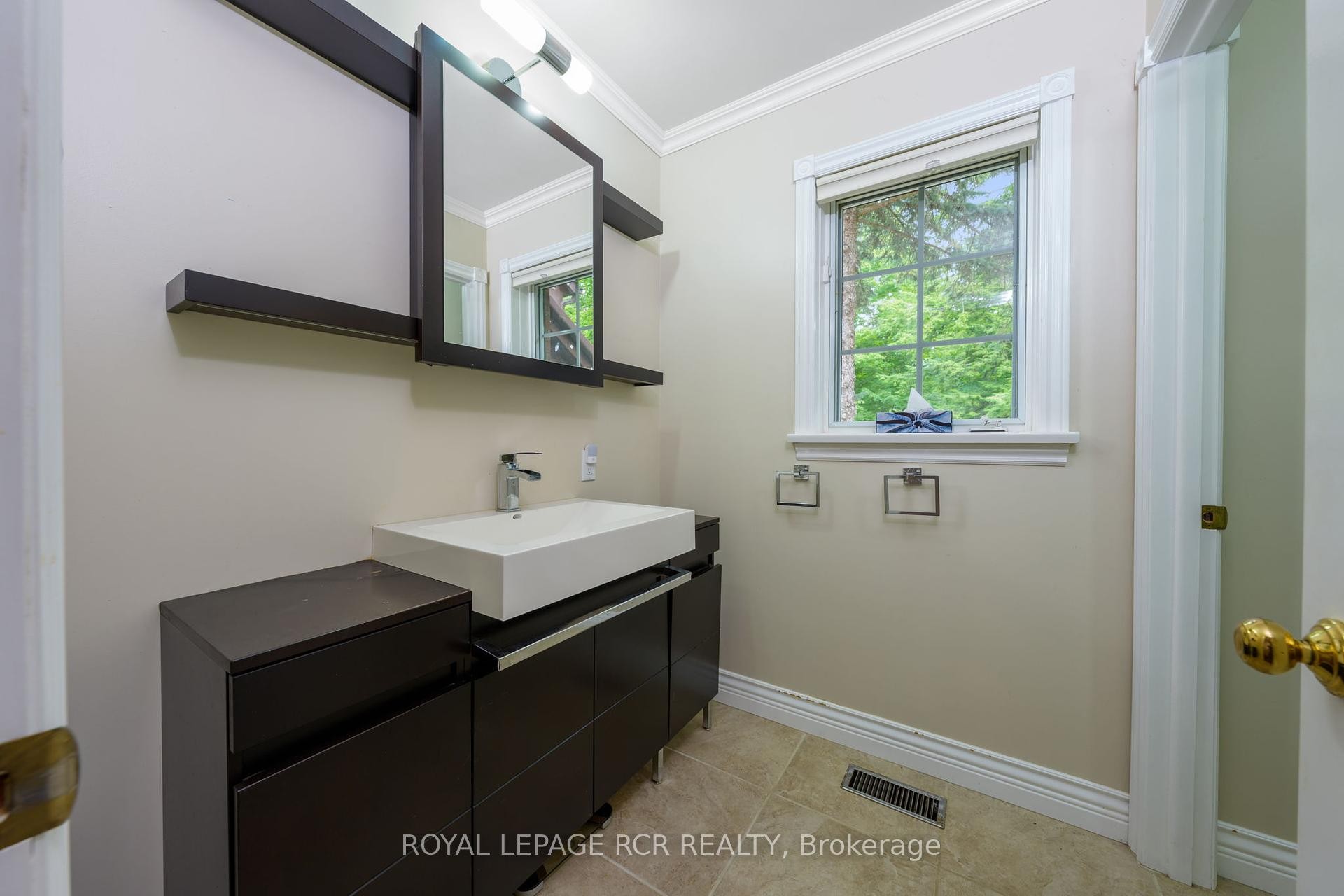 









832


Boston Mills

Road,
Caledon,




ON
L7C 0L7

