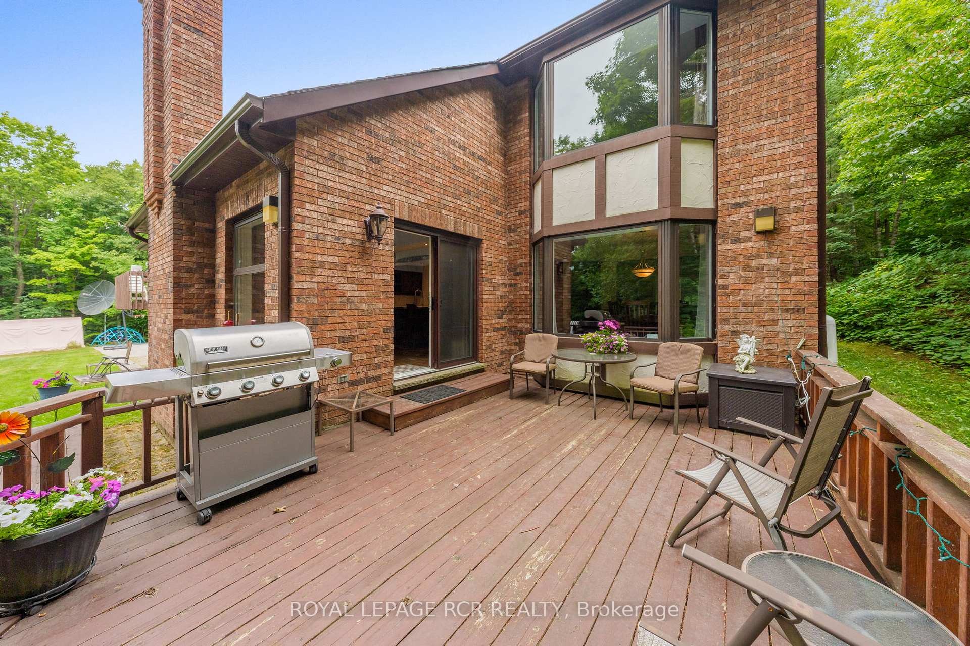 









832


Boston Mills

Road,
Caledon,




ON
L7C 0L7

