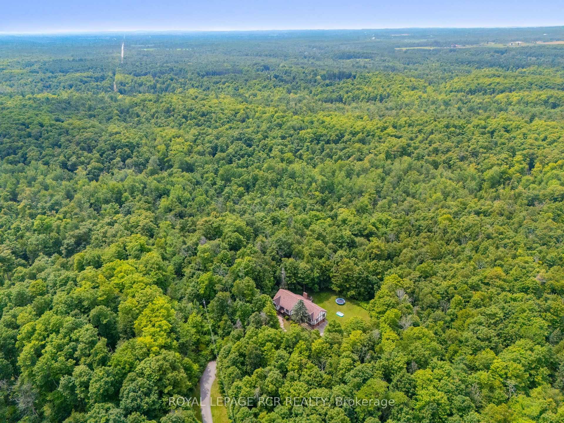 









832


Boston Mills

Road,
Caledon,




ON
L7C 0L7

