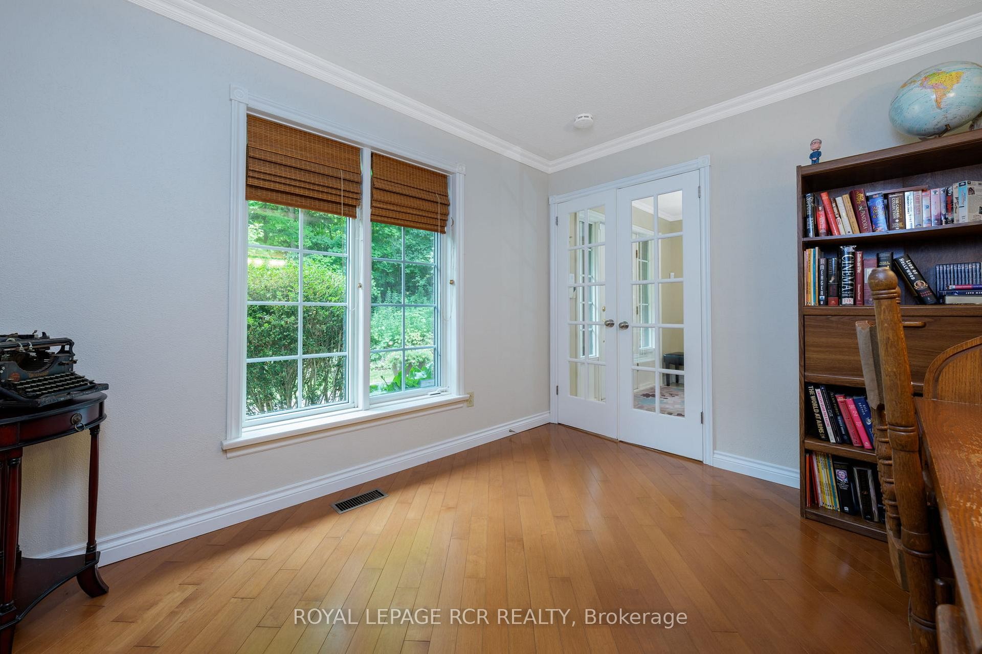 









832


Boston Mills

Road,
Caledon,




ON
L7C 0L7

