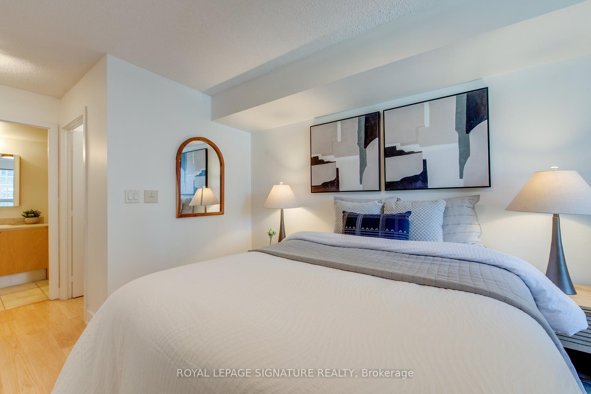 









20


Blue Jays

Way, 1401,
Toronto,




ON
M5V 3W6

