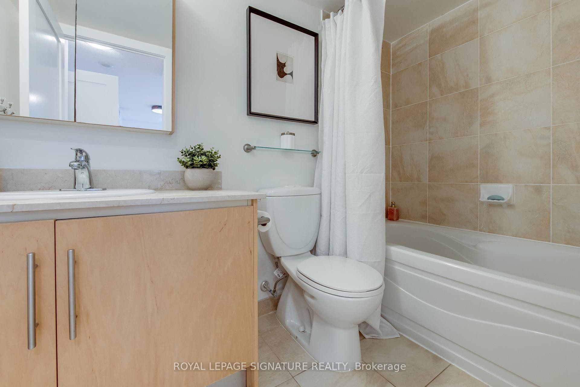 









20


Blue Jays

Way, 1401,
Toronto,




ON
M5V 3W6

