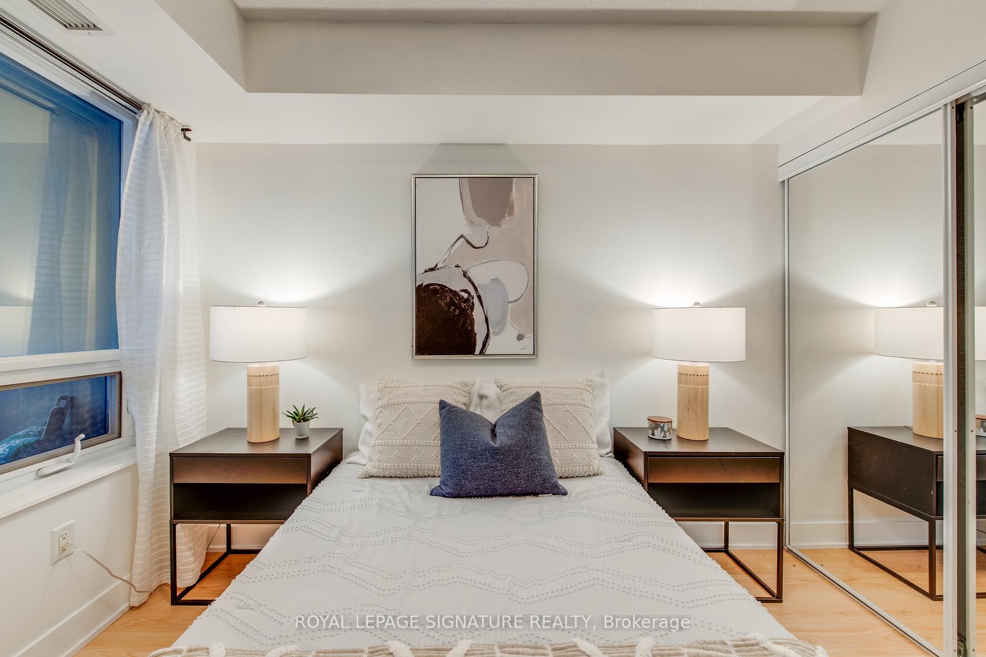 









20


Blue Jays

Way, 1401,
Toronto,




ON
M5V 3W6

