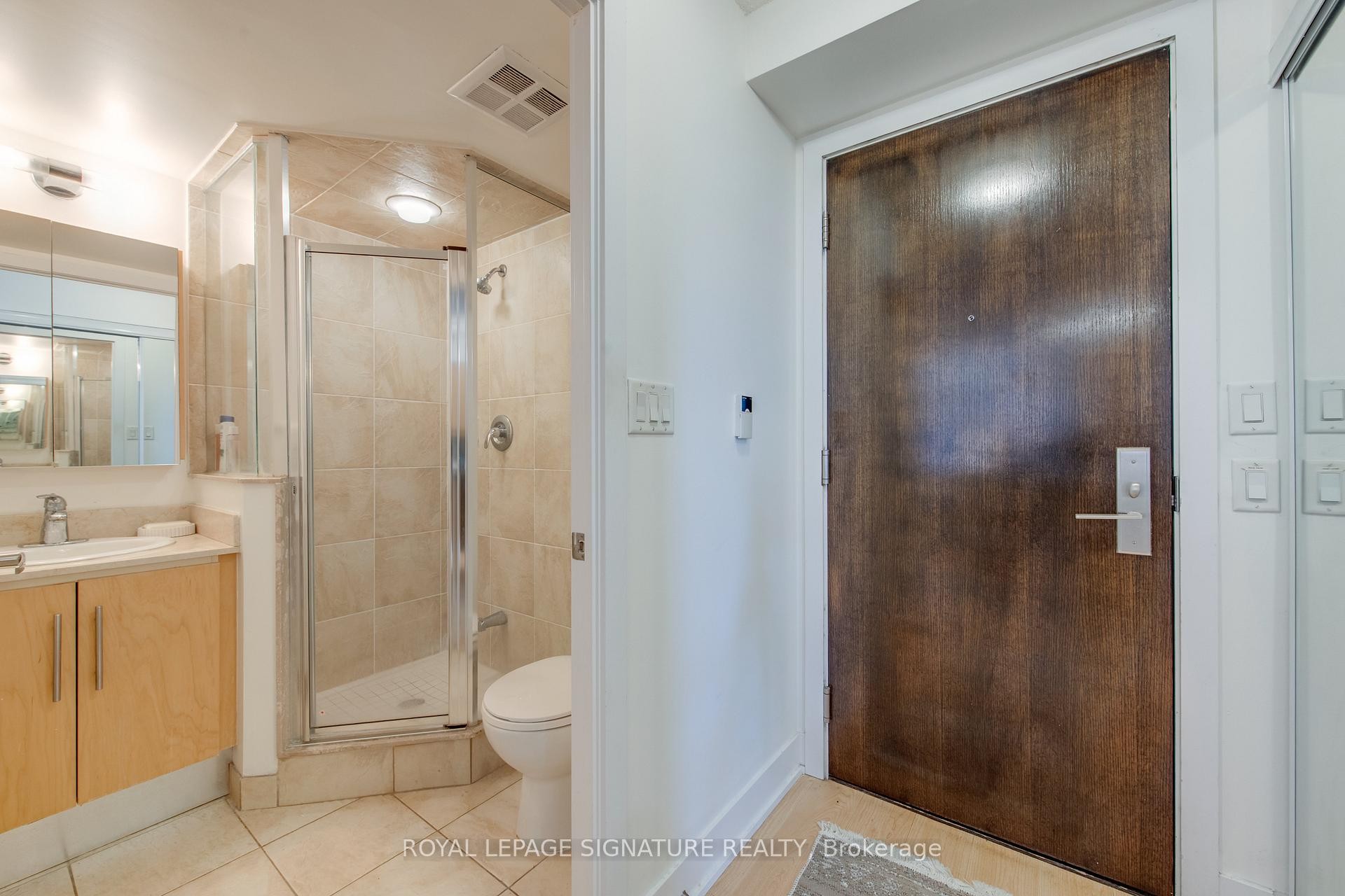 









20


Blue Jays

Way, 1401,
Toronto,




ON
M5V 3W6

