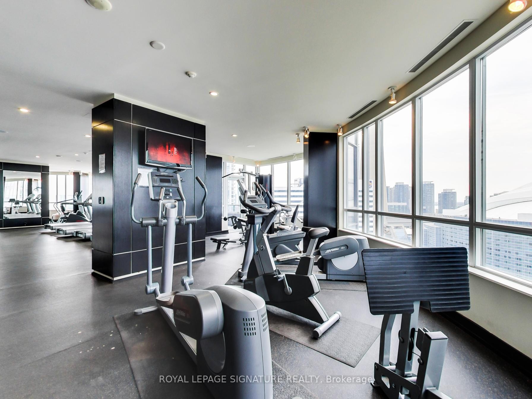 









20


Blue Jays

Way, 1401,
Toronto,




ON
M5V 3W6

