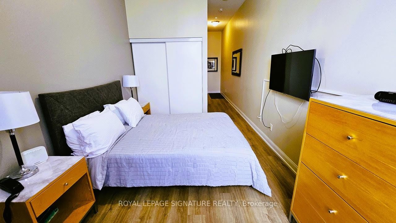 









25


Viking

Lane, 1753,
Toronto,




ON
M9B 0A1

