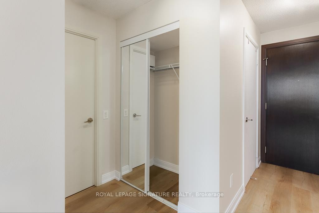 









25


Viking

Lane, 1753,
Toronto,




ON
M9B 0A1

