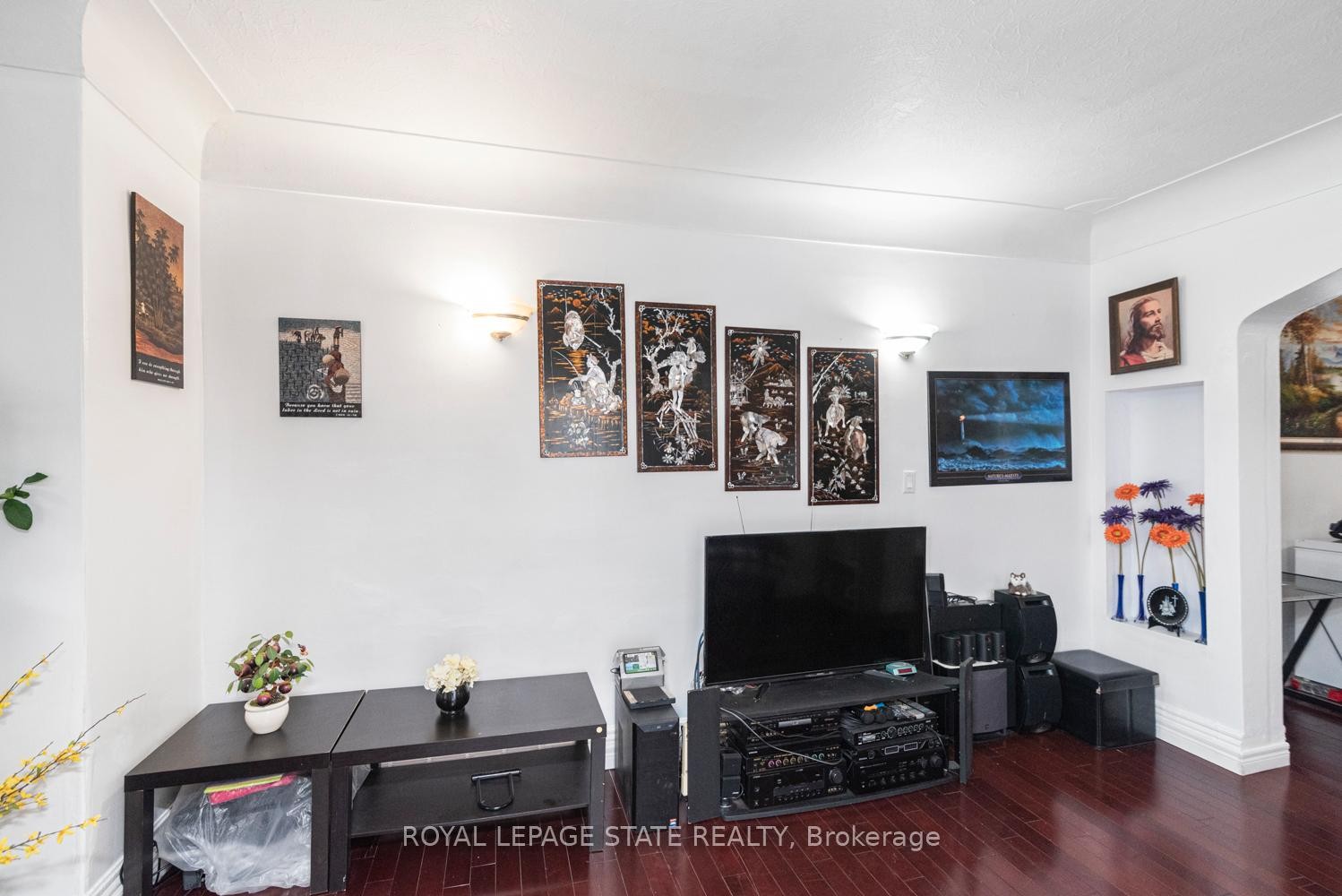 









47


Clyde

Street,
Hamilton,




ON
L8L 5R5

