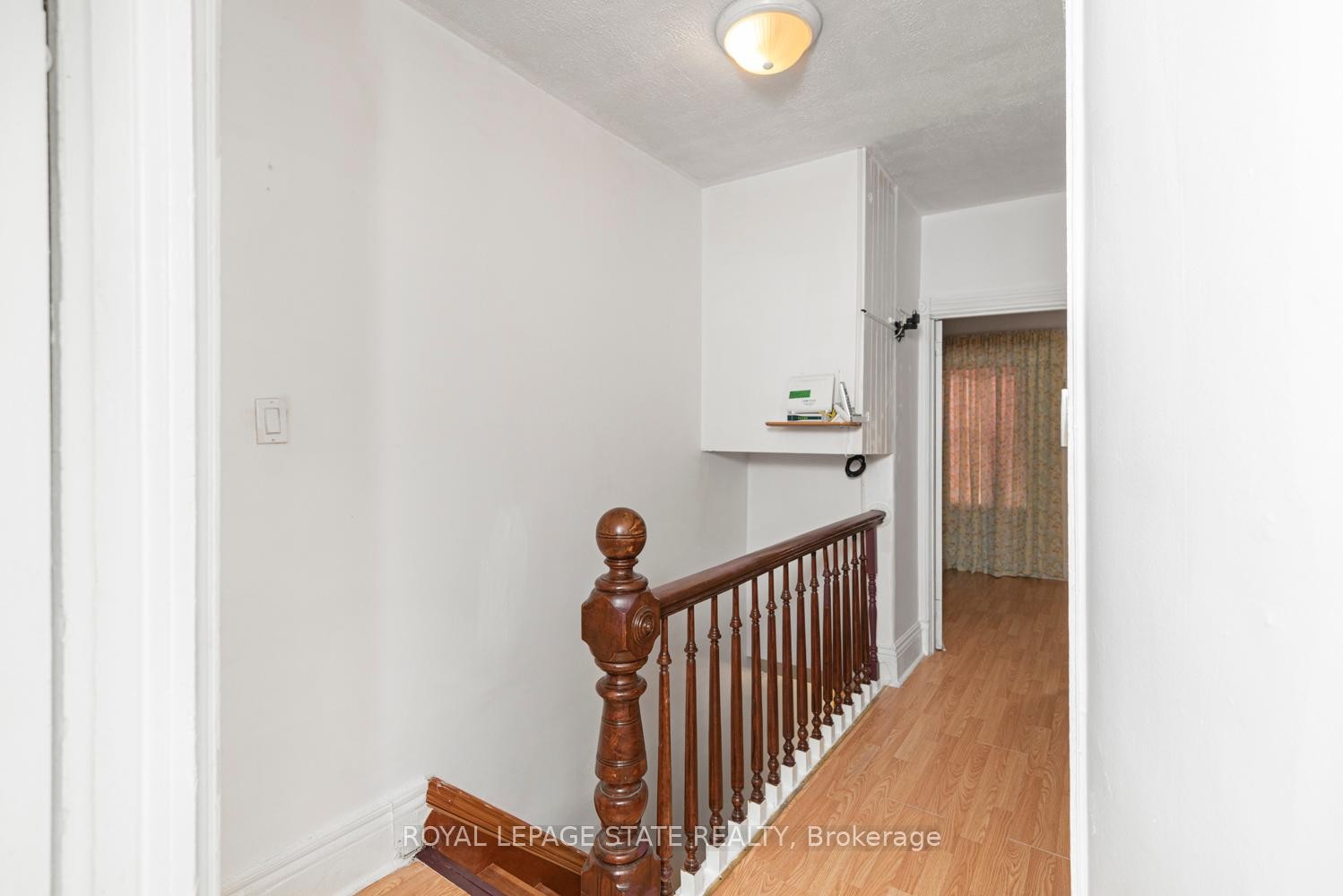 









47


Clyde

Street,
Hamilton,




ON
L8L 5R5

