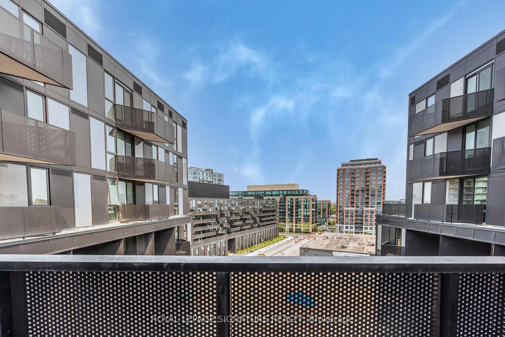 









30


Tretti

Way, 824,
Toronto,




ON
M3H 0E3

