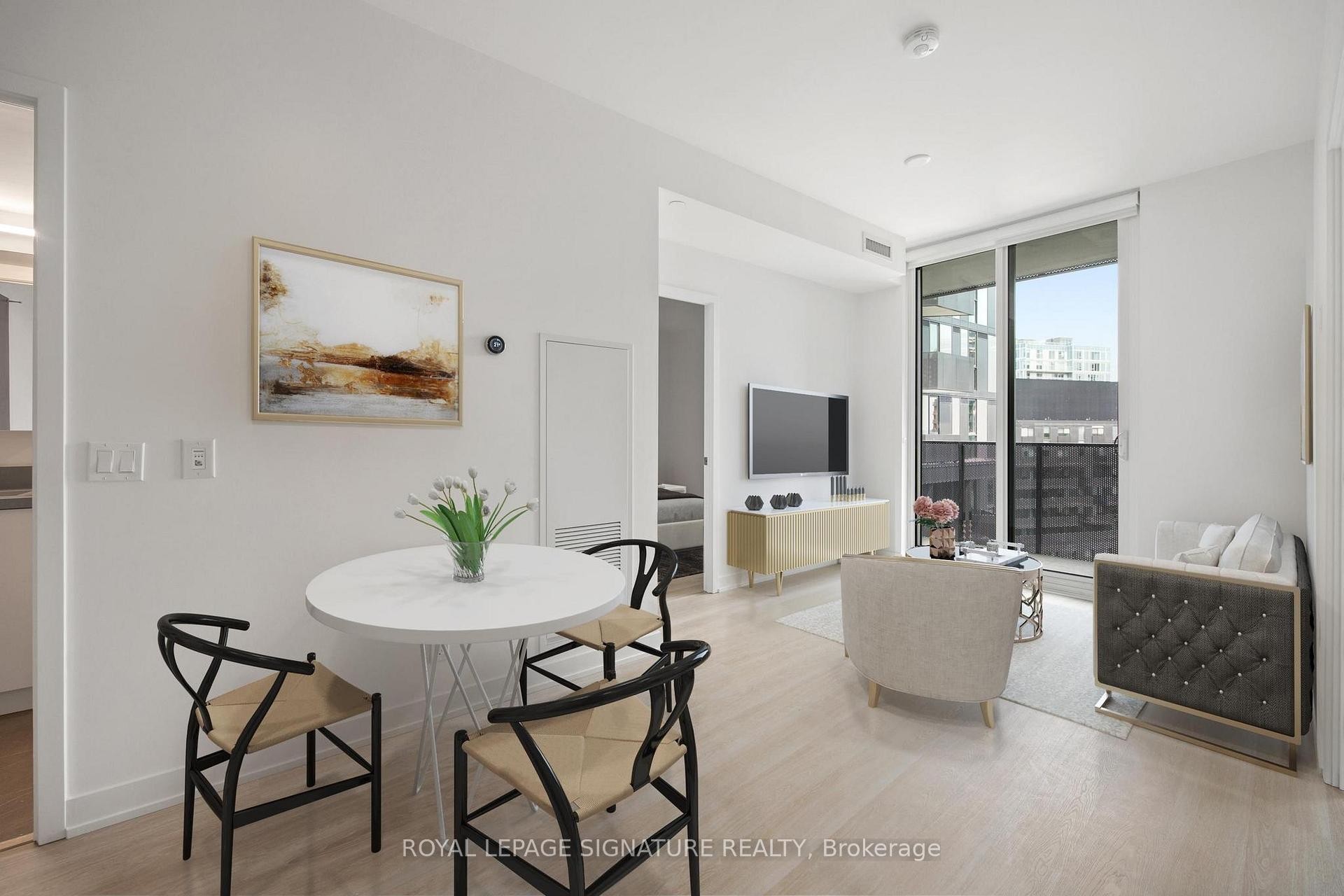 









30


Tretti

Way, 824,
Toronto,




ON
M3H 0E3

