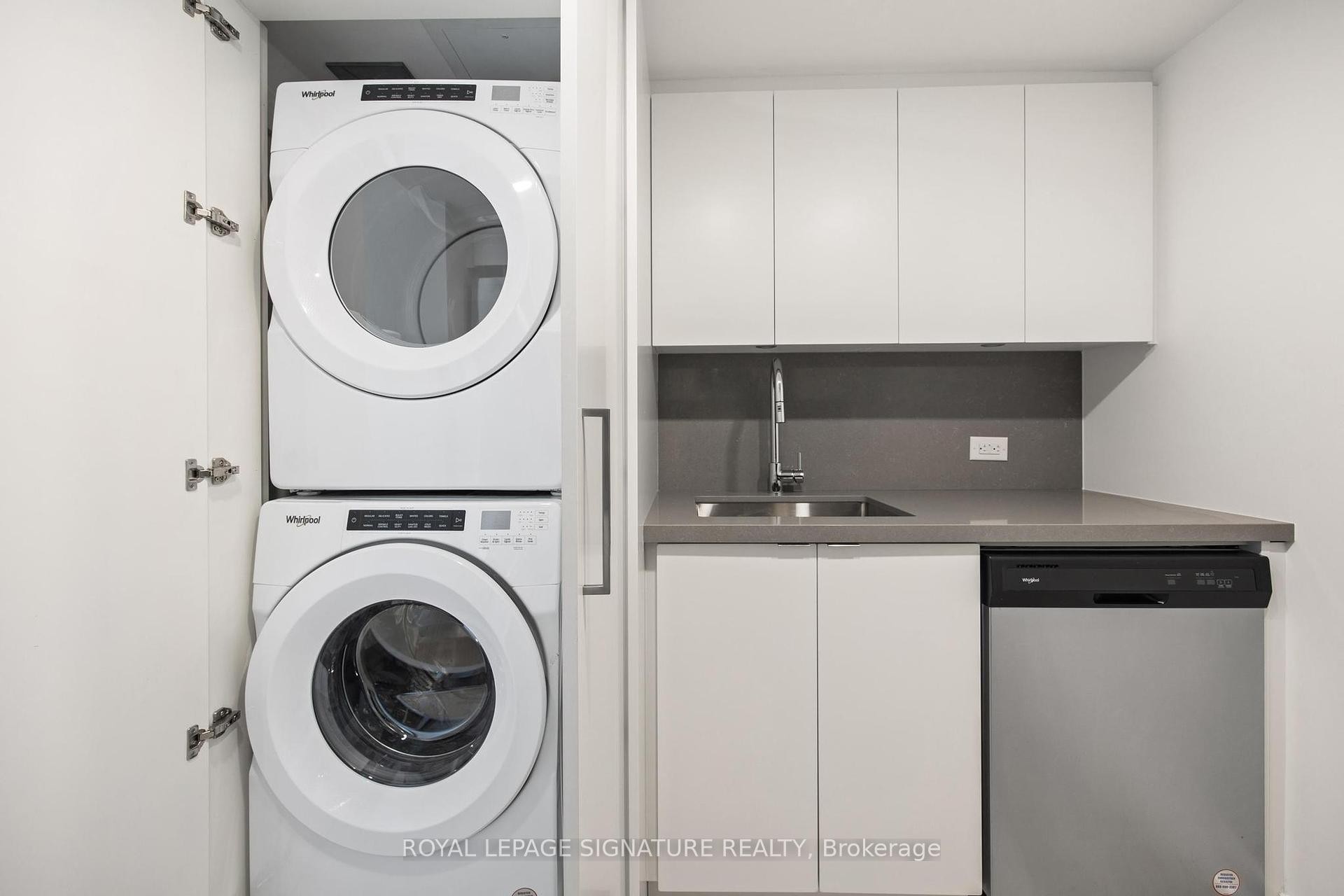 









30


Tretti

Way, 824,
Toronto,




ON
M3H 0E3

