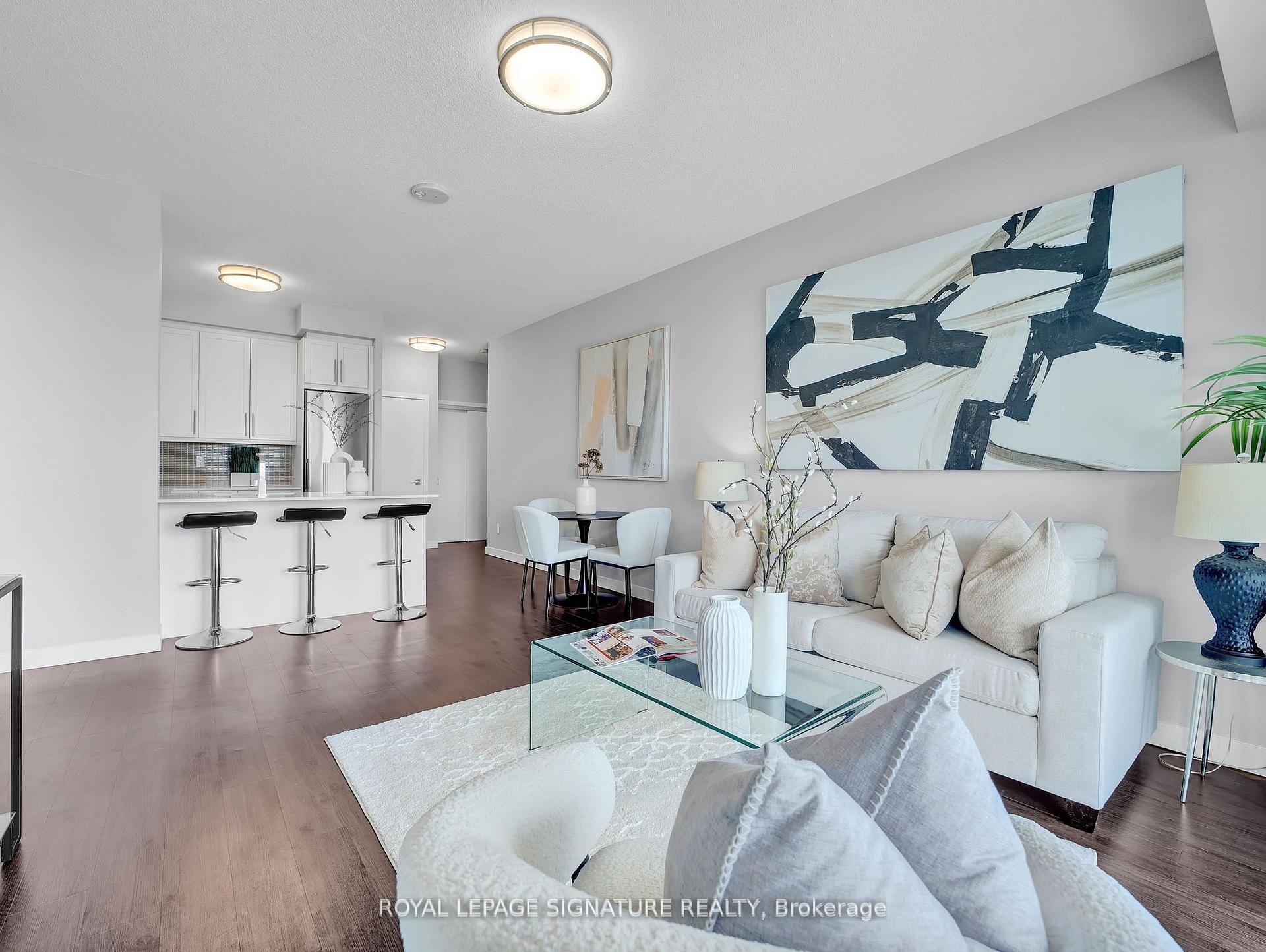 









2081


Fairview

Street, 610,
Burlington,




ON
L7R 0E4

