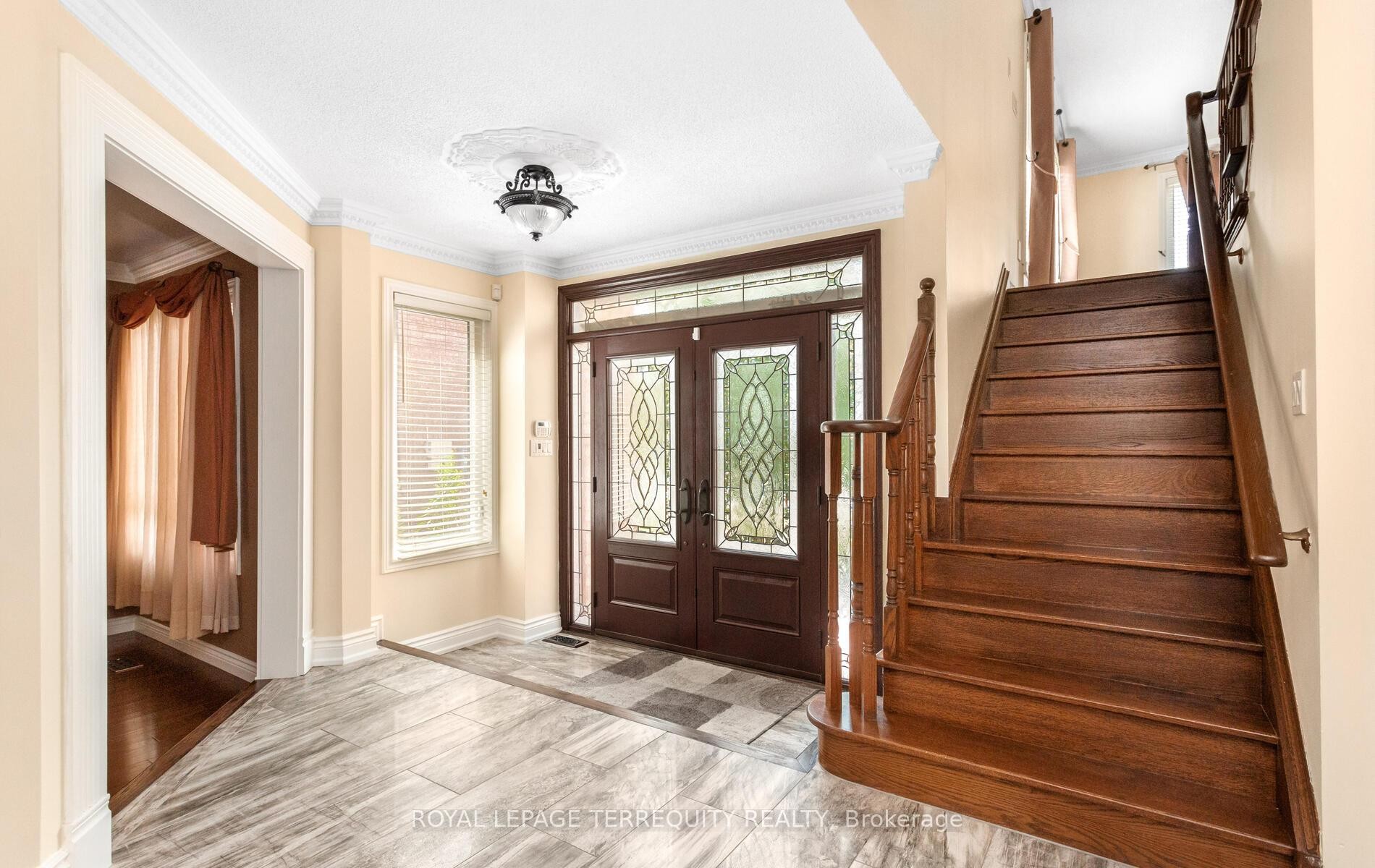 









5839


Fieldon

Road,
Mississauga,




ON
L5M 5K3

