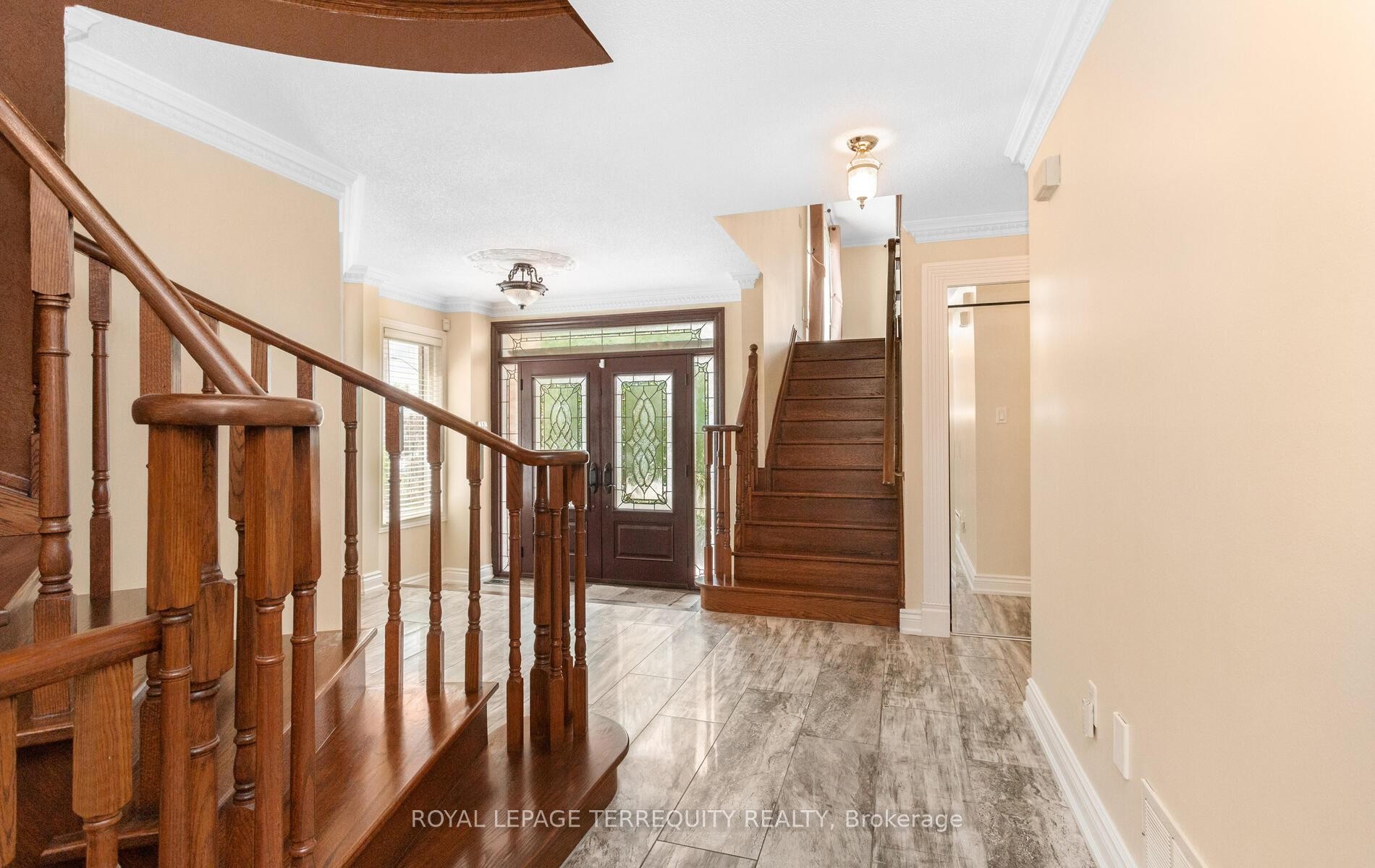 









5839


Fieldon

Road,
Mississauga,




ON
L5M 5K3

