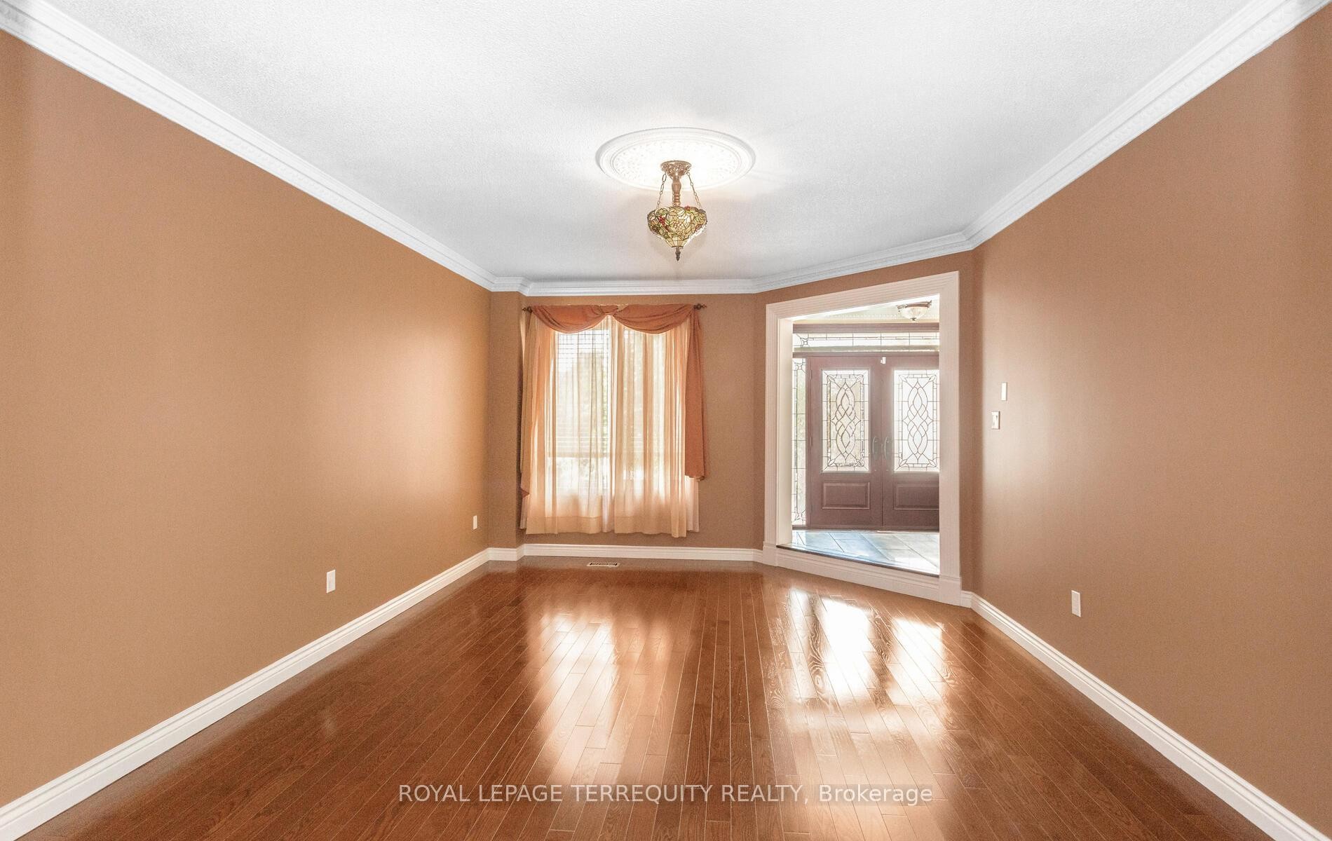 









5839


Fieldon

Road,
Mississauga,




ON
L5M 5K3


