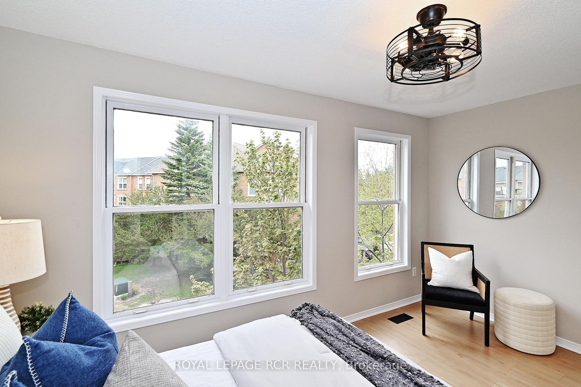 









28


Wyatt

Lane,
Aurora,




ON
L4G 7E4

