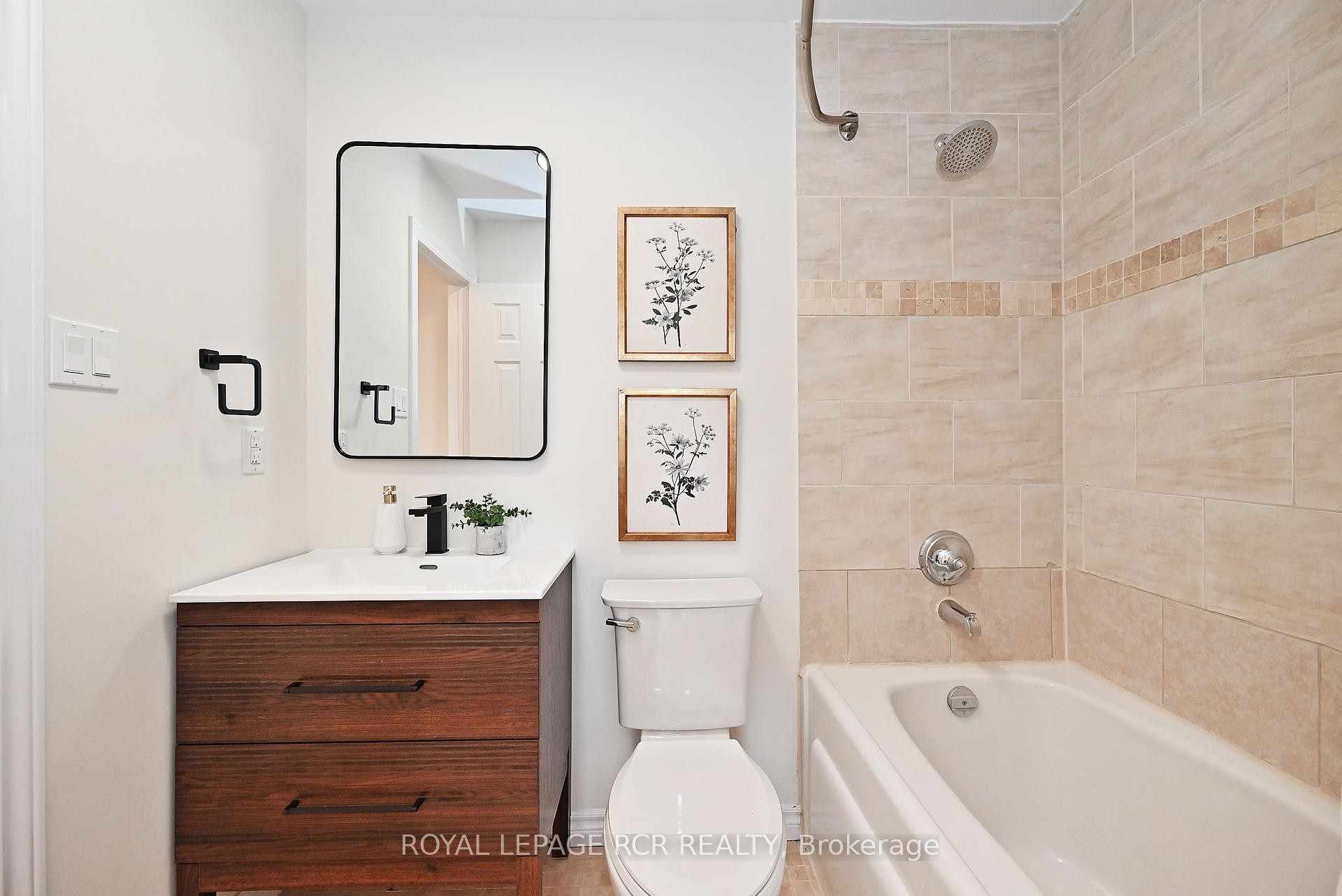 









28


Wyatt

Lane,
Aurora,




ON
L4G 7E4

