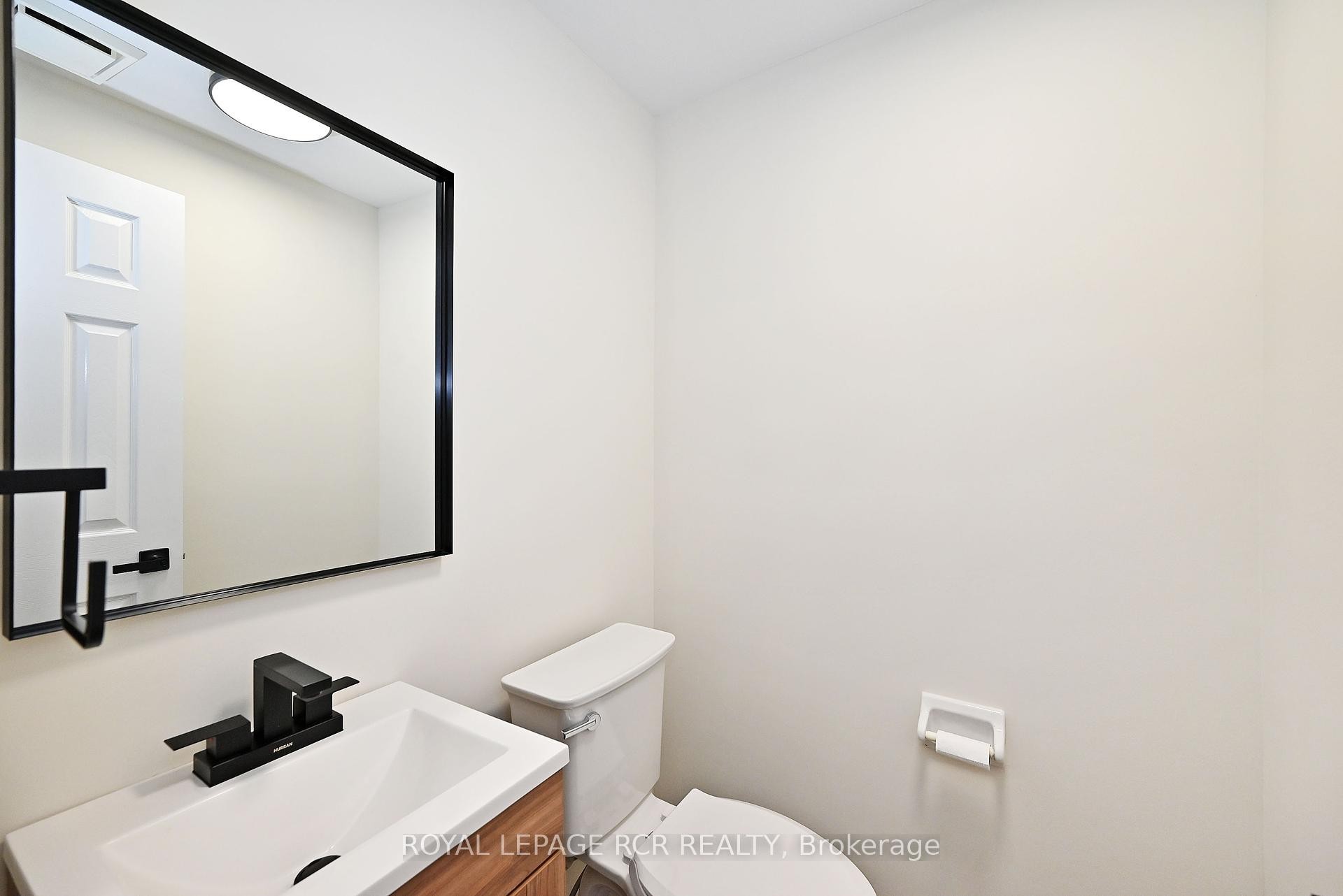 









28


Wyatt

Lane,
Aurora,




ON
L4G 7E4

