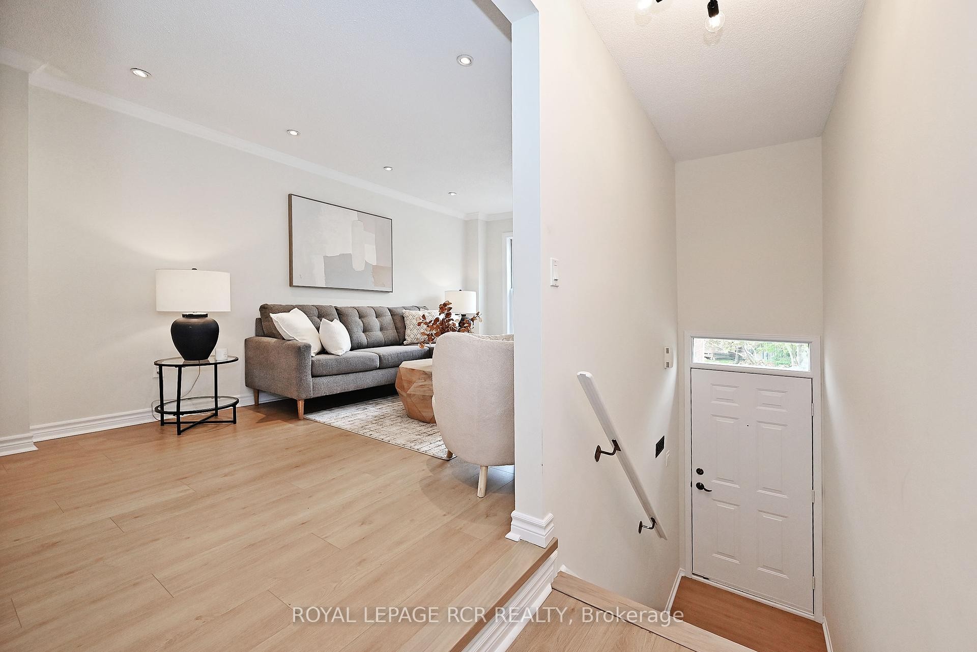 









28


Wyatt

Lane,
Aurora,




ON
L4G 7E4

