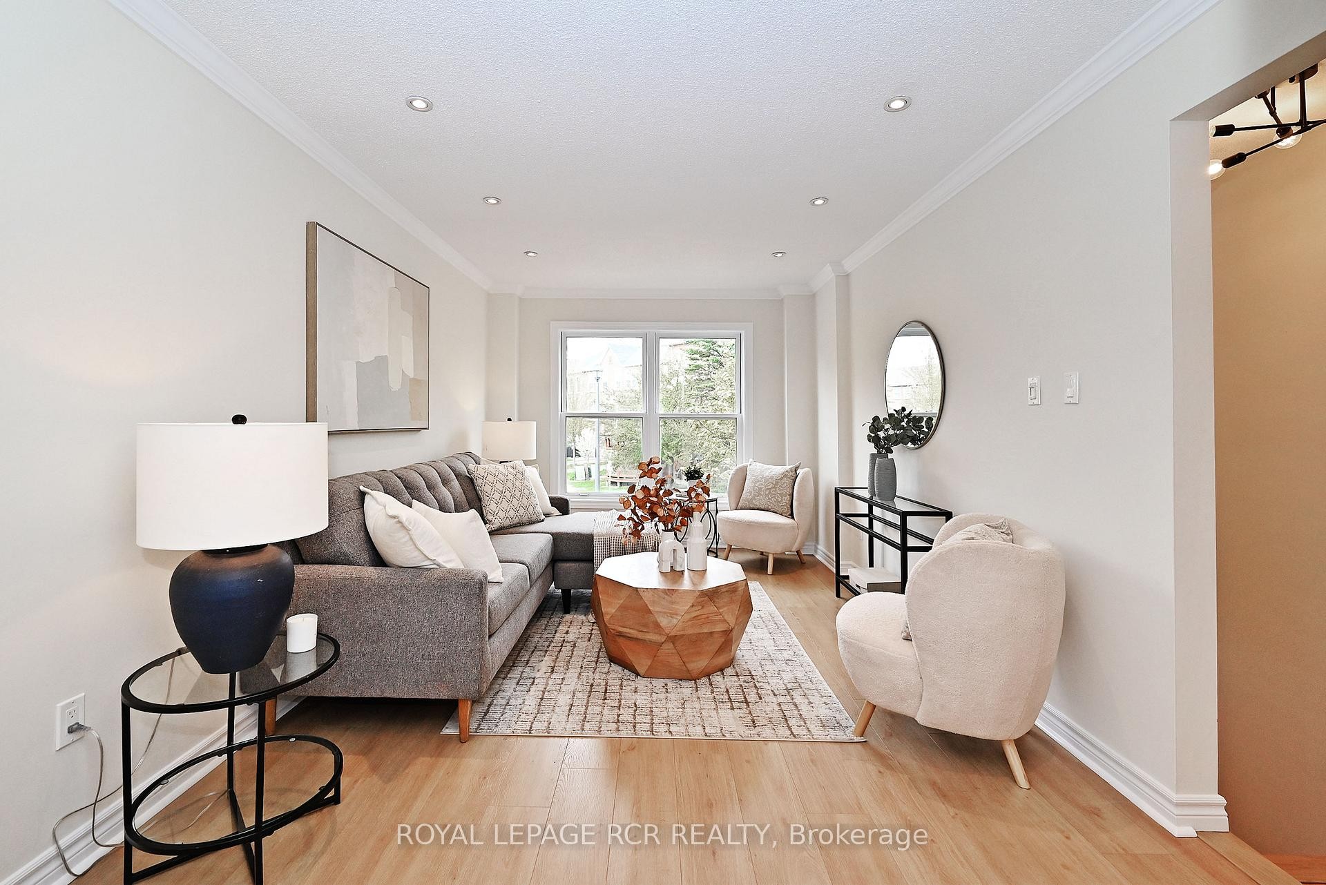 









28


Wyatt

Lane,
Aurora,




ON
L4G 7E4

