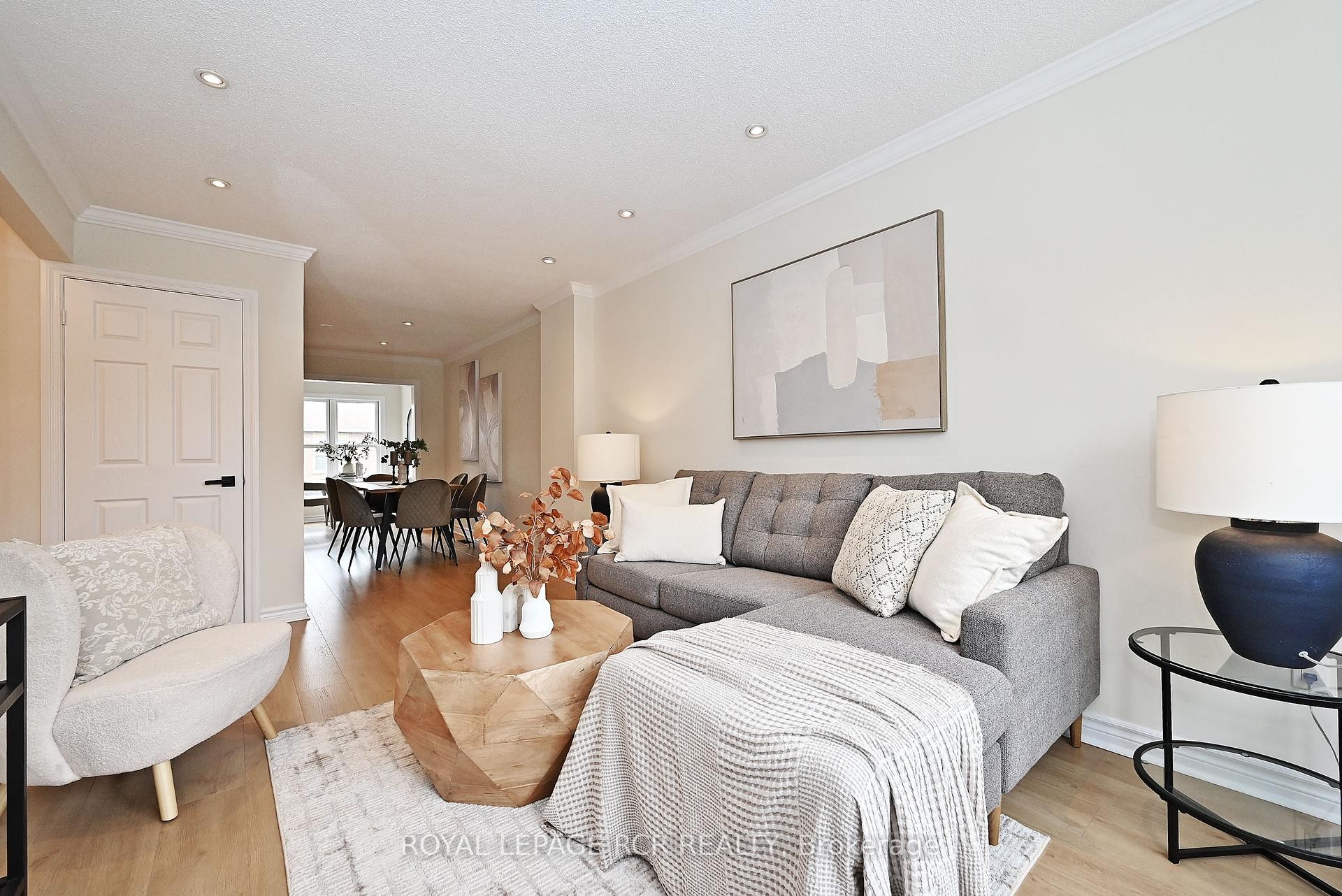 









28


Wyatt

Lane,
Aurora,




ON
L4G 7E4

