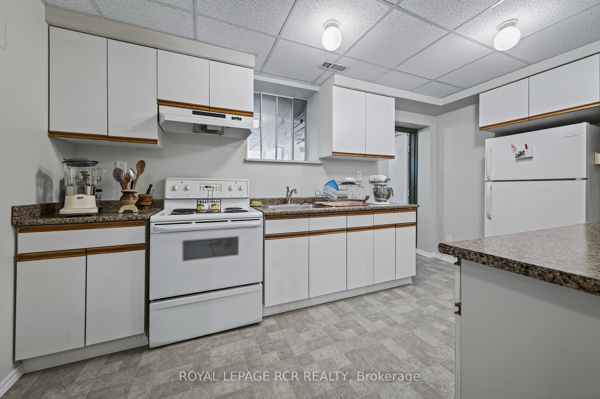 









3269


Concession 7

N/A,
Adjala-Tosorontio,







ON
L0G 1L0

