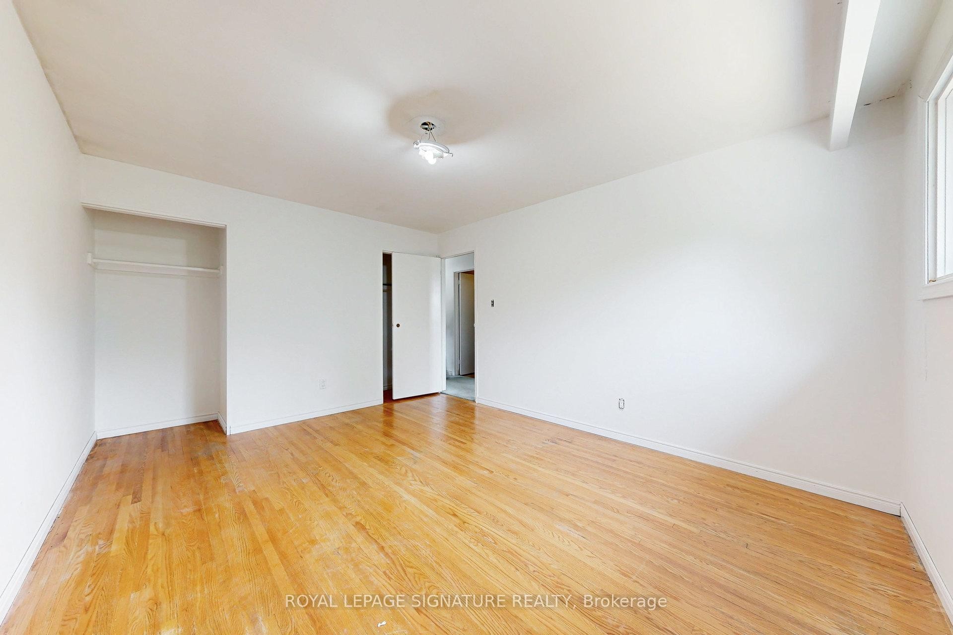 









20


Sexton

Crescent,
Toronto,




ON
M2H 2L5

