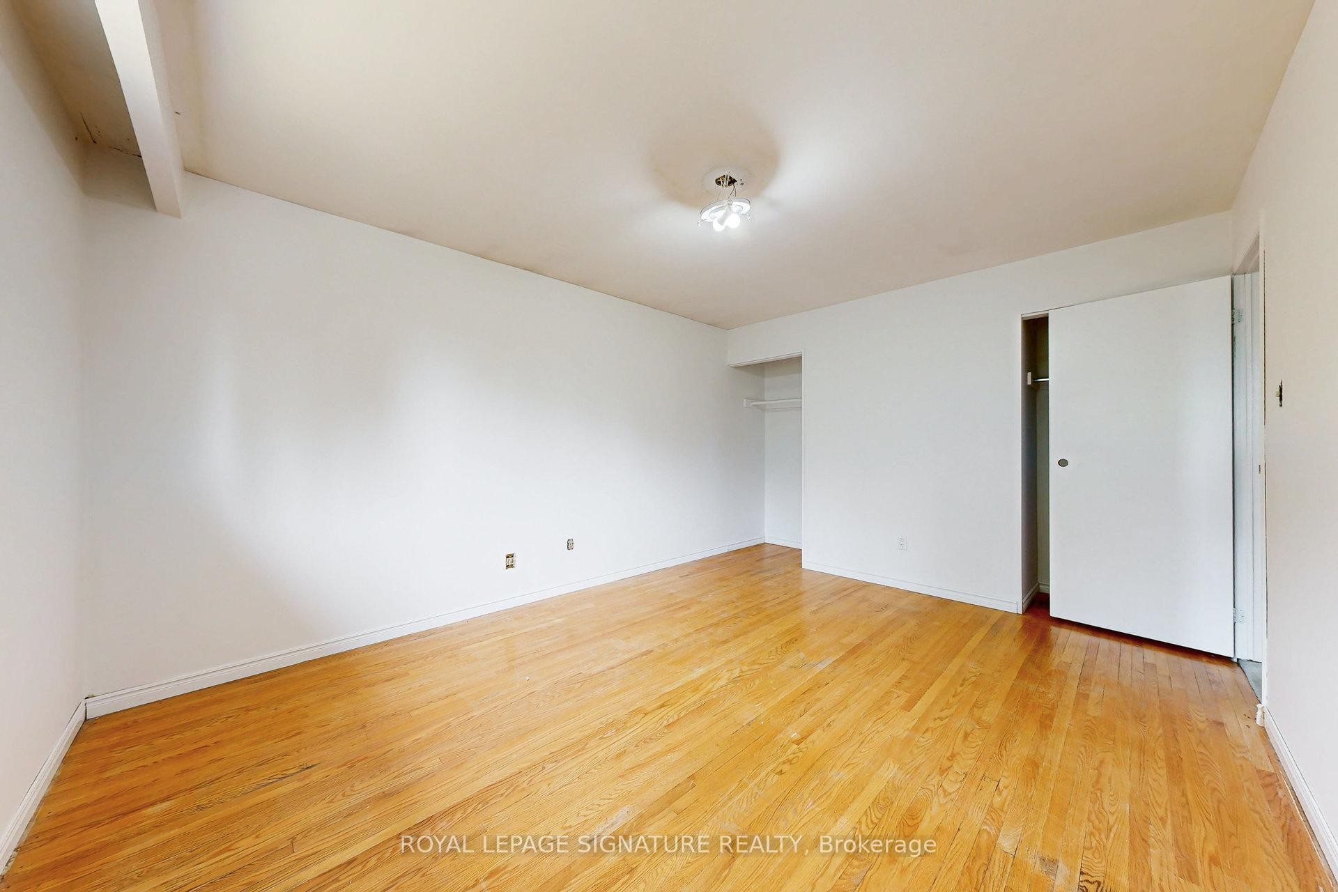 









20


Sexton

Crescent,
Toronto,




ON
M2H 2L5

