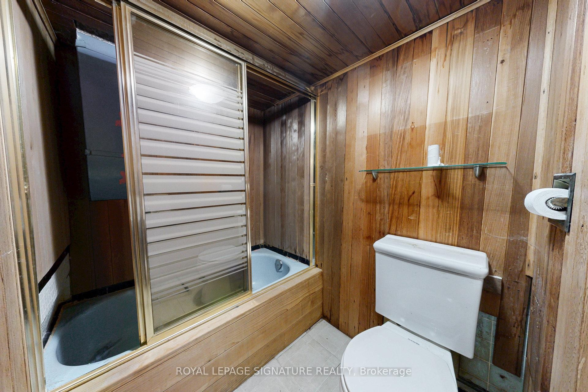 









20


Sexton

Crescent,
Toronto,




ON
M2H 2L5

