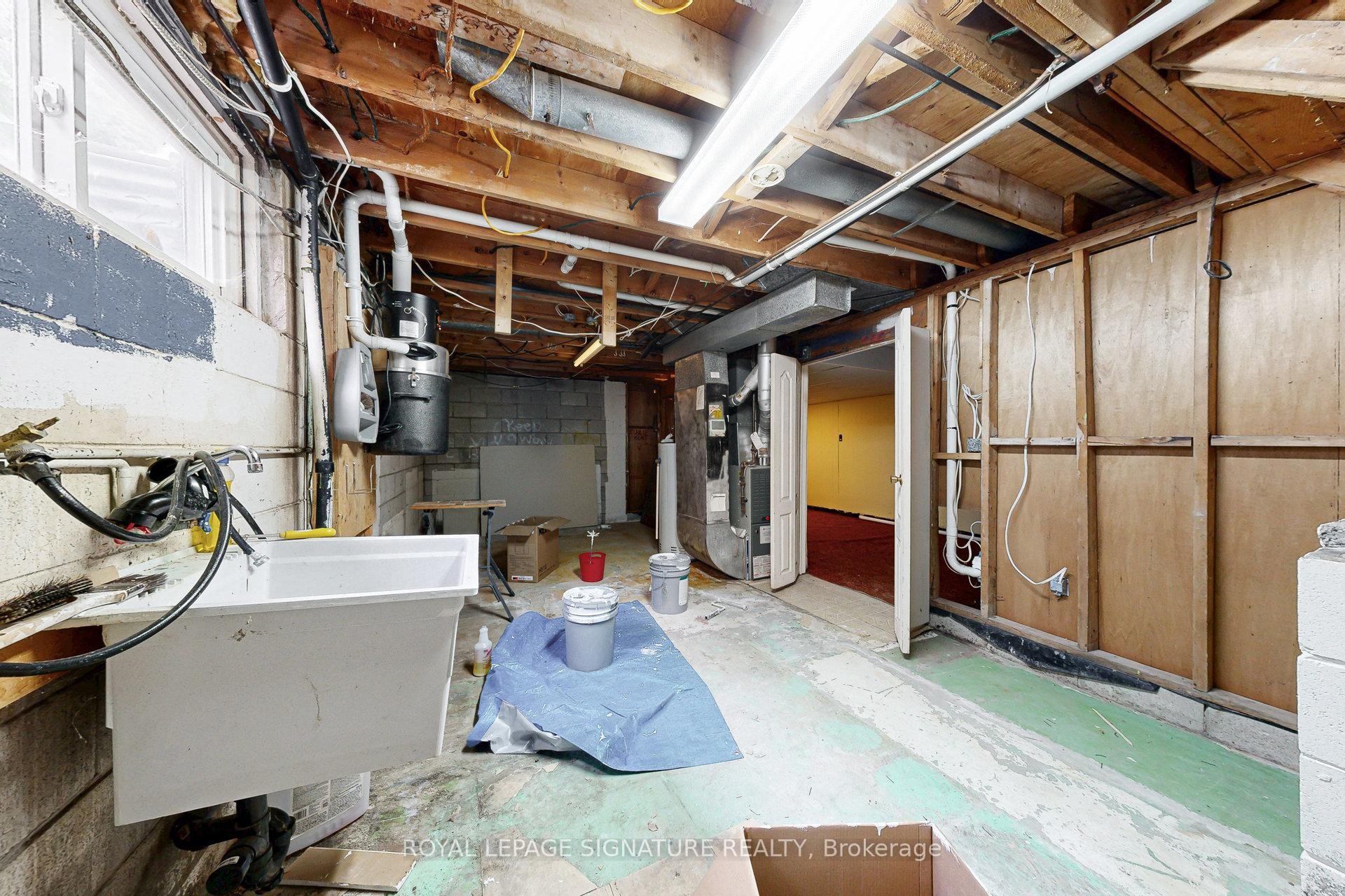 









20


Sexton

Crescent,
Toronto,




ON
M2H 2L5

