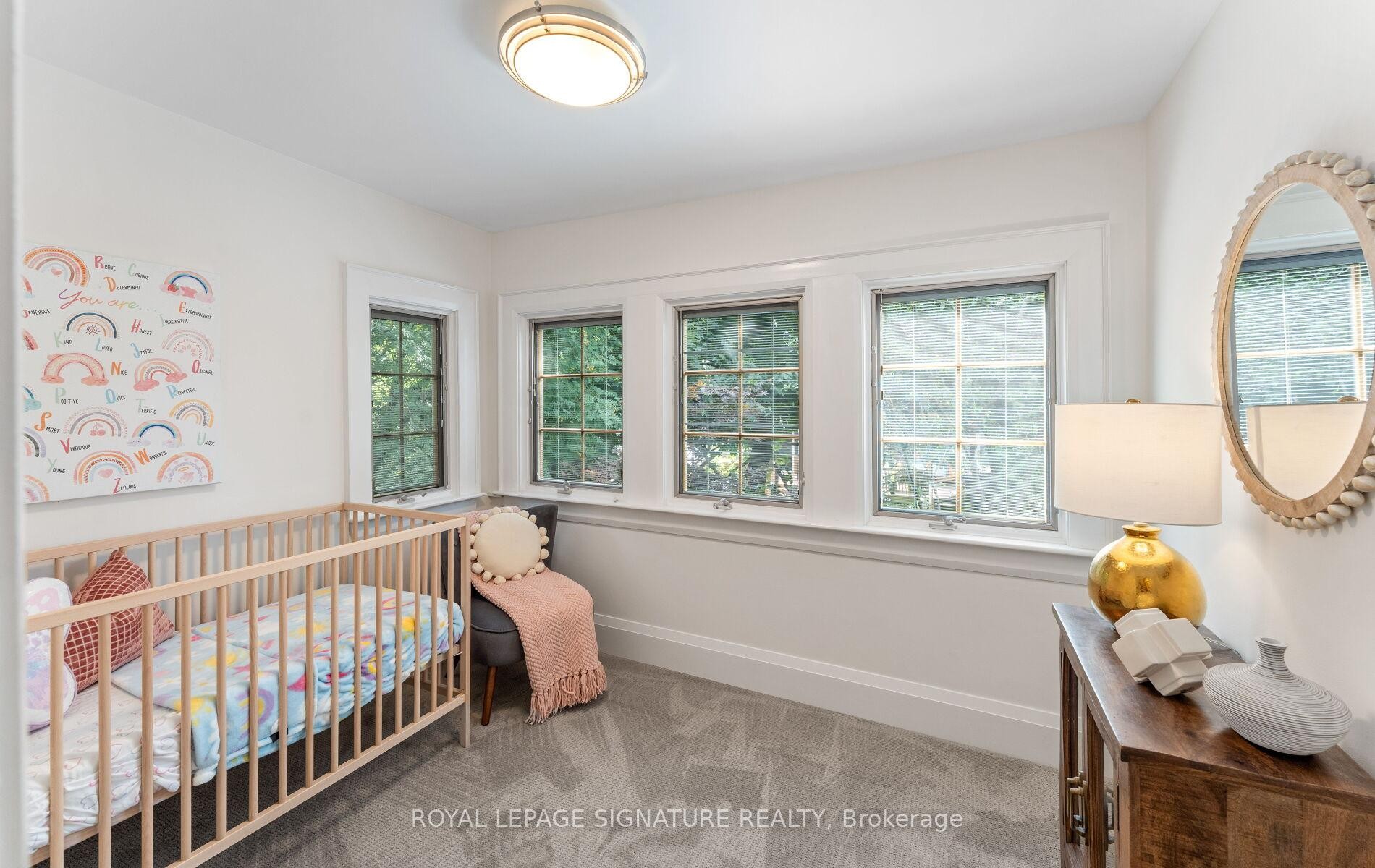









45


Hillsdale

Avenue West,
Toronto,




ON
M5P 1E9

