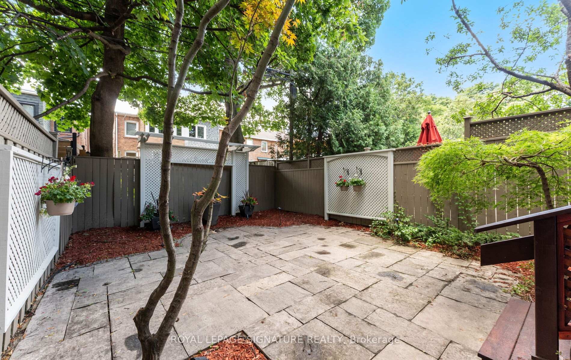 









45


Hillsdale

Avenue West,
Toronto,




ON
M5P 1E9

