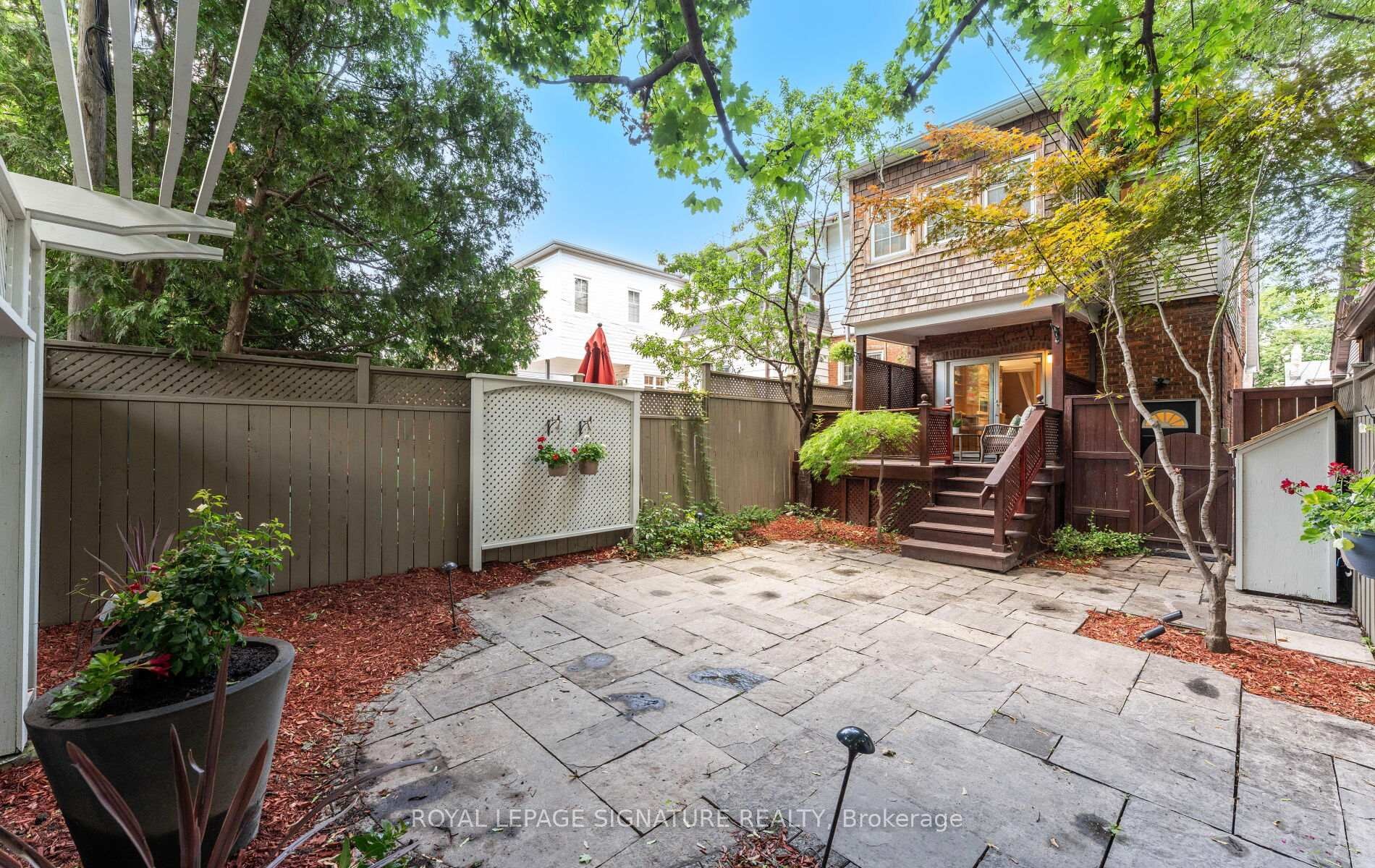 









45


Hillsdale

Avenue West,
Toronto,




ON
M5P 1E9

