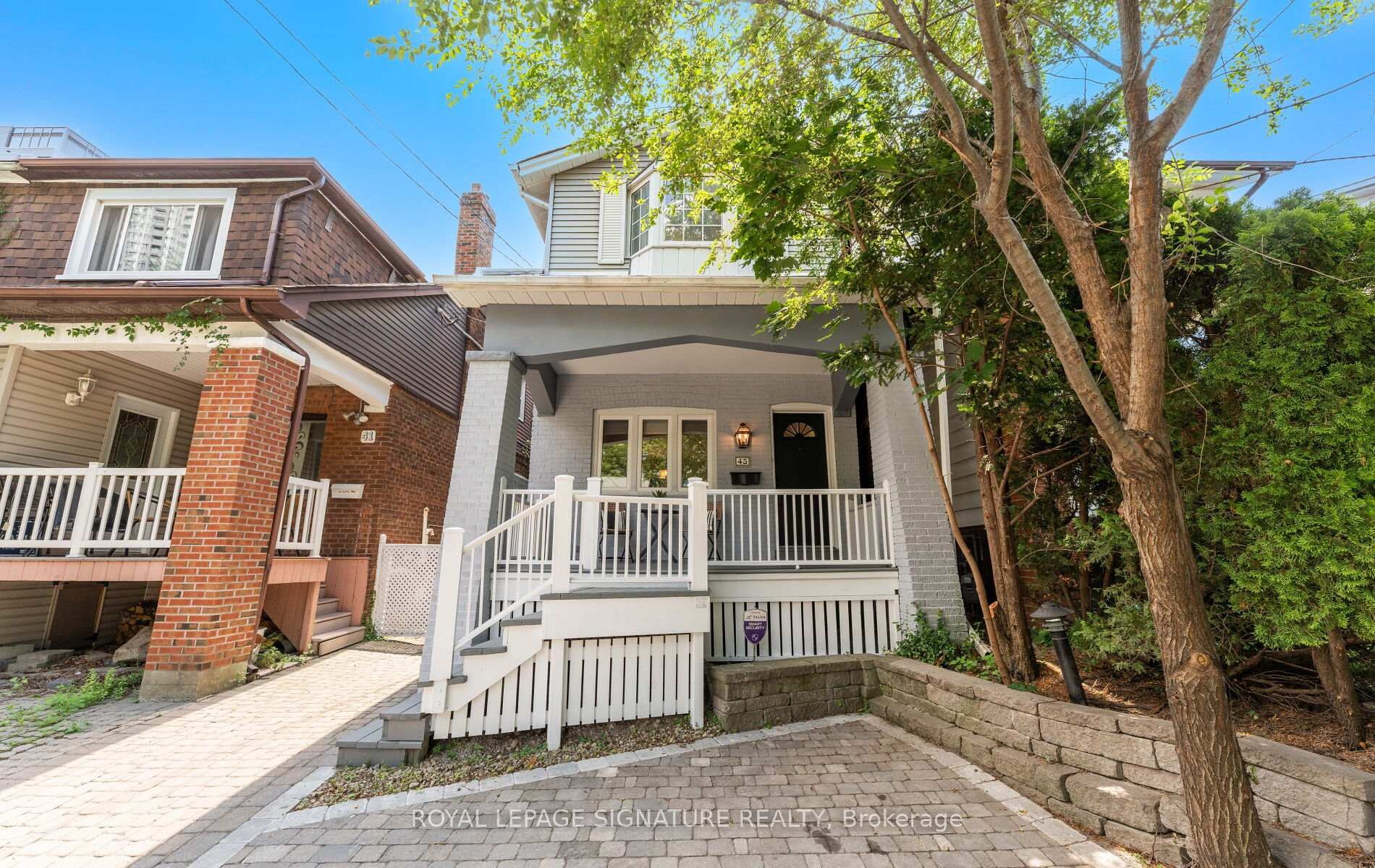 









45


Hillsdale

Avenue West,
Toronto,




ON
M5P 1E9

