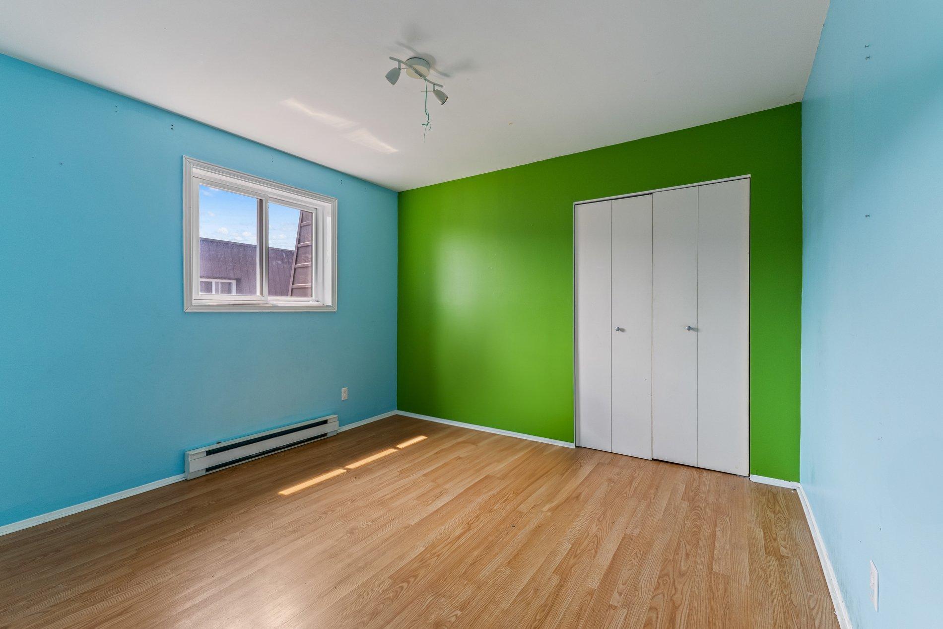 









886


Boul. Iberville

, 42,
Repentigny (Repentigny),




QC
J5Y2R5


